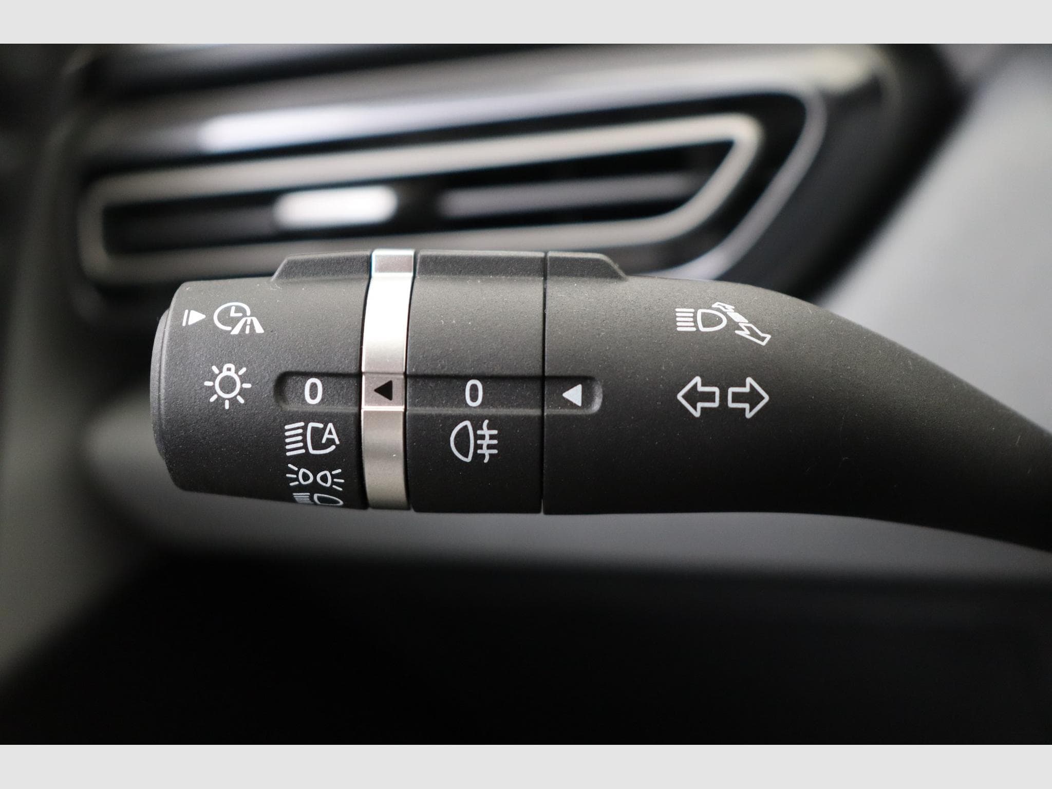 Byd Dolphin Surf Comfort (2025) - Photo 18