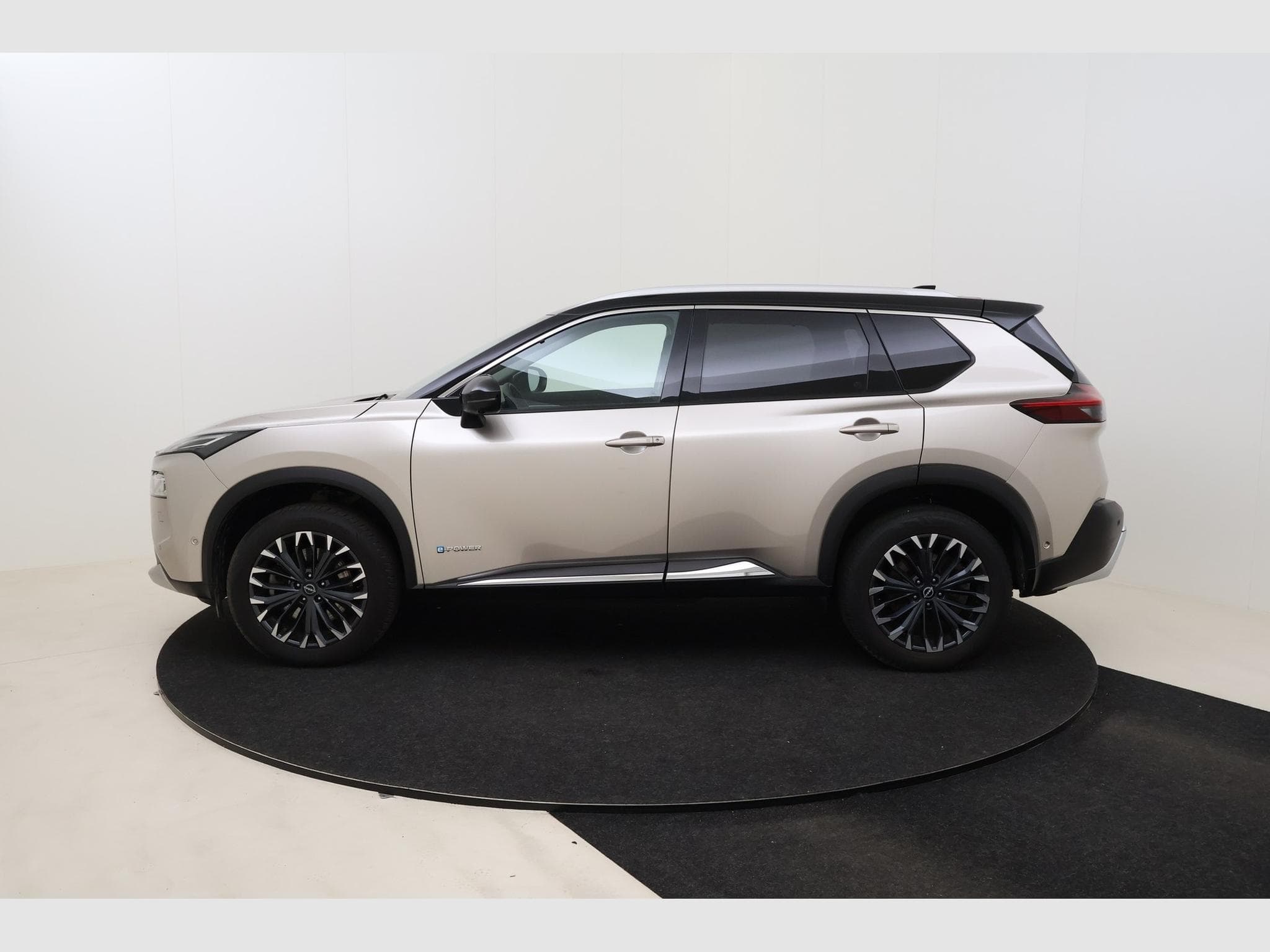 Nissan X-Trail Tekna 5pl (2025) - Photo 9