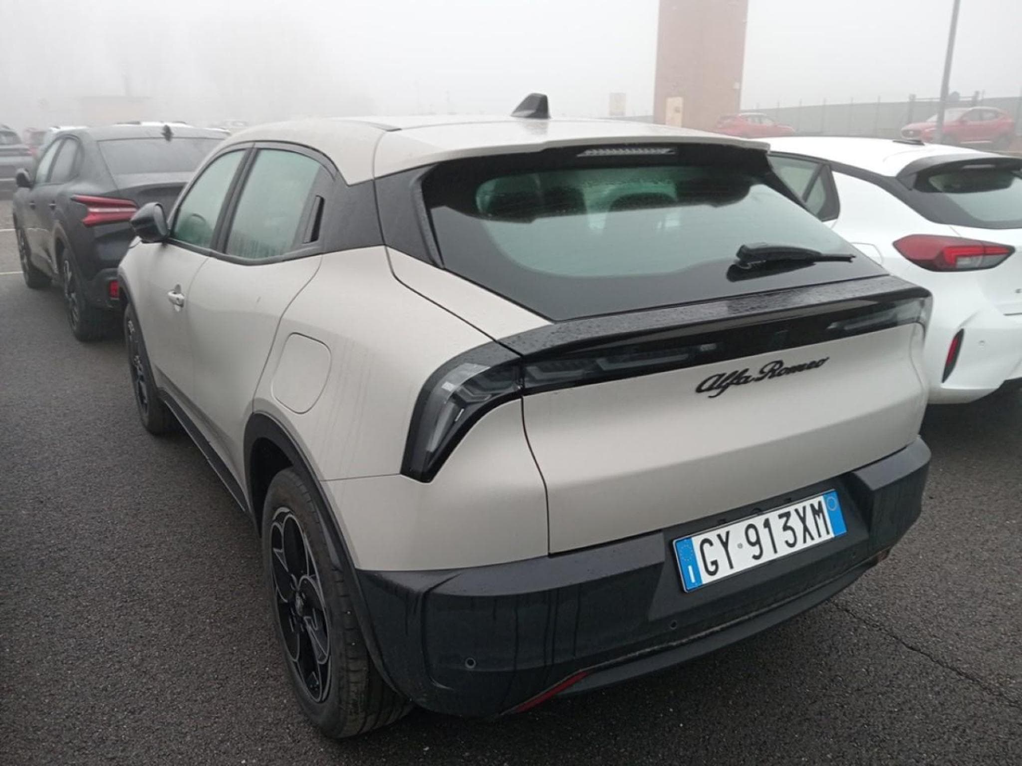 Alfa-Romeo Junior 54 kWh *1 phase charging (2025) - Foto 4