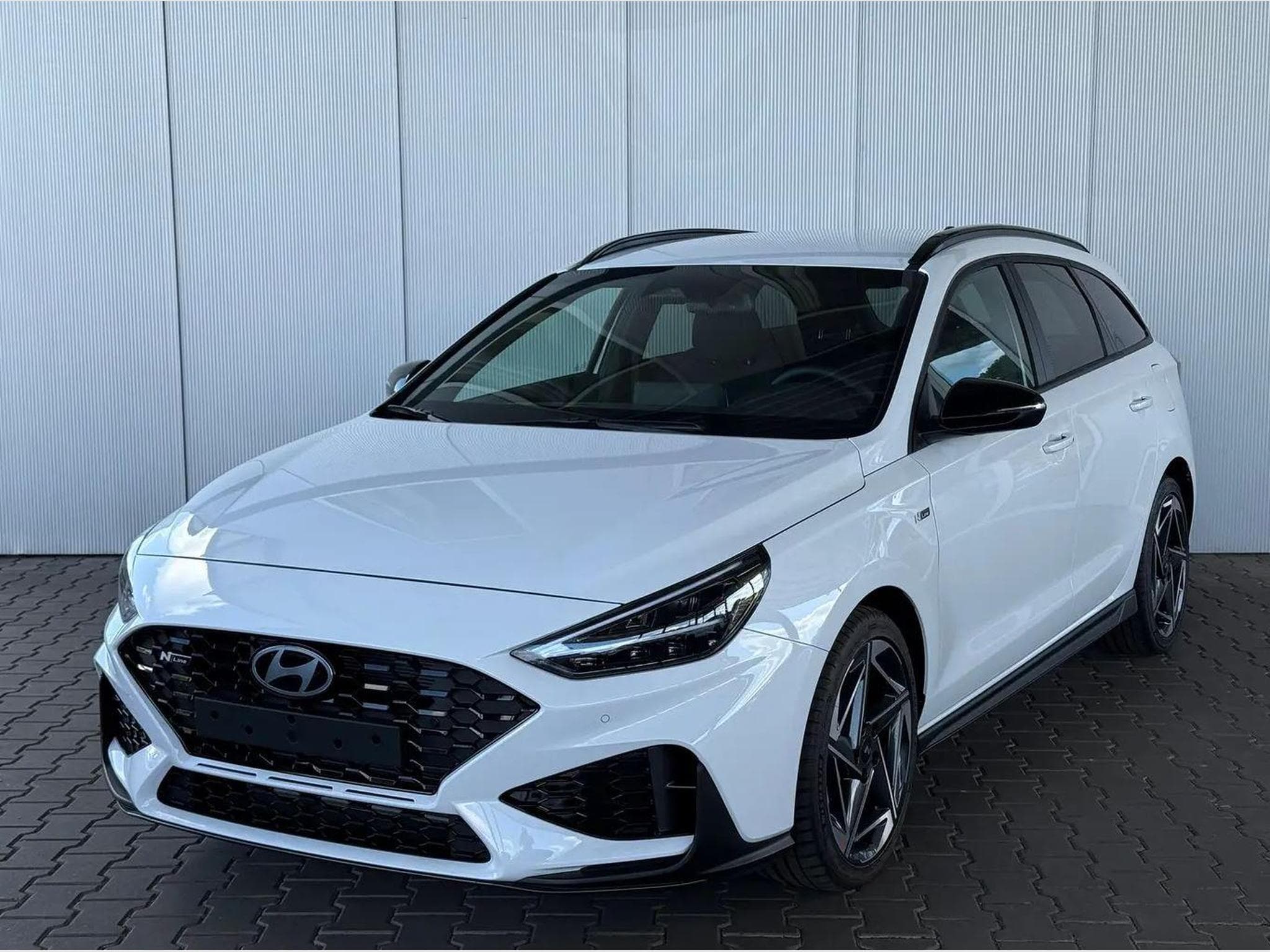 Hyundai i30 N-Line (2025) - Photo 1