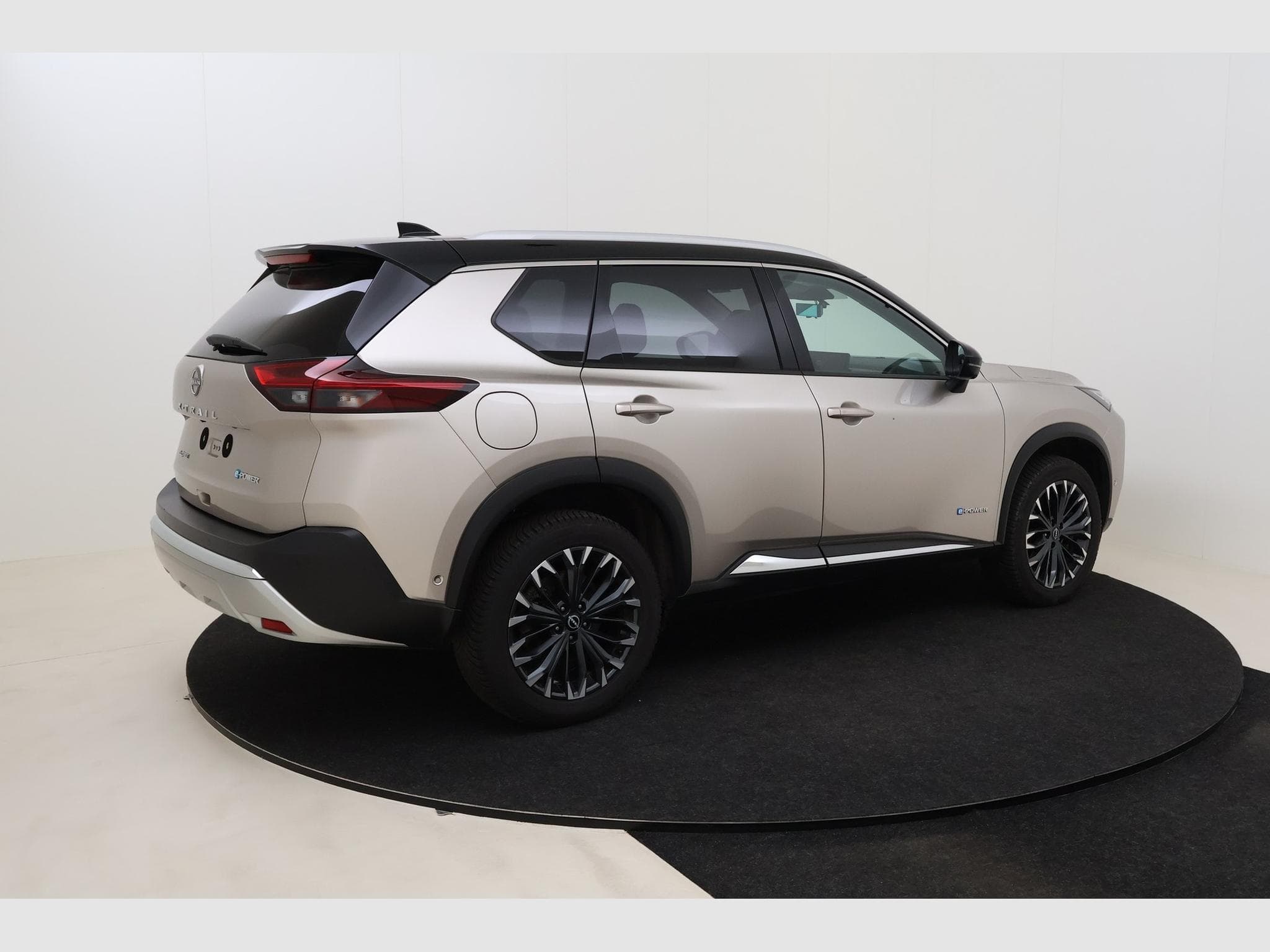 Nissan X-Trail Tekna 5pl (2025) - Foto 5