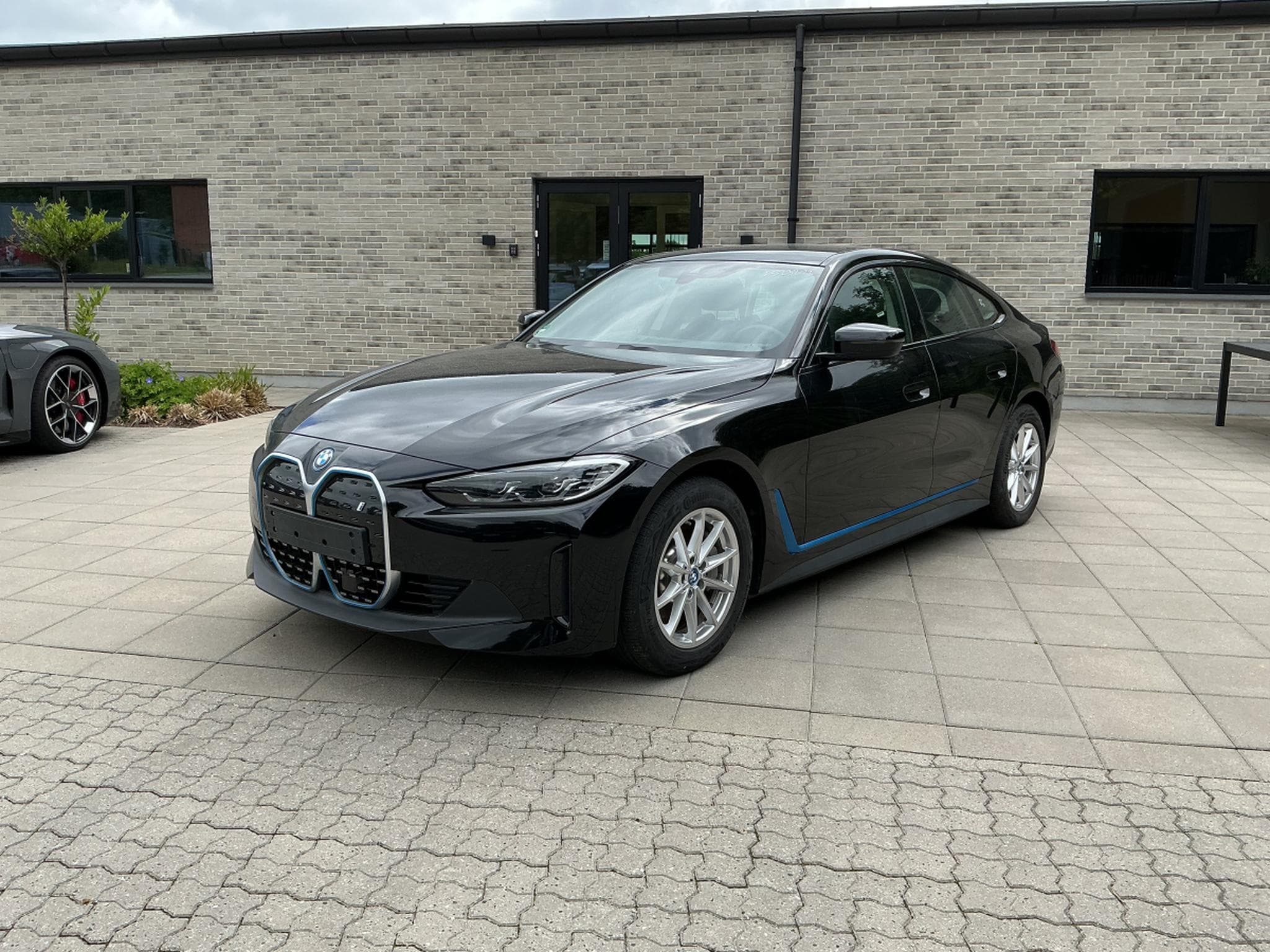 Bmw i4 eDrive40 (2023) - Foto 1