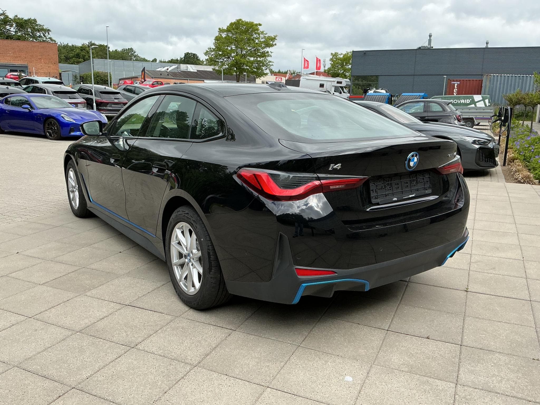 Bmw i4 eDrive40 (2023) - Foto 4