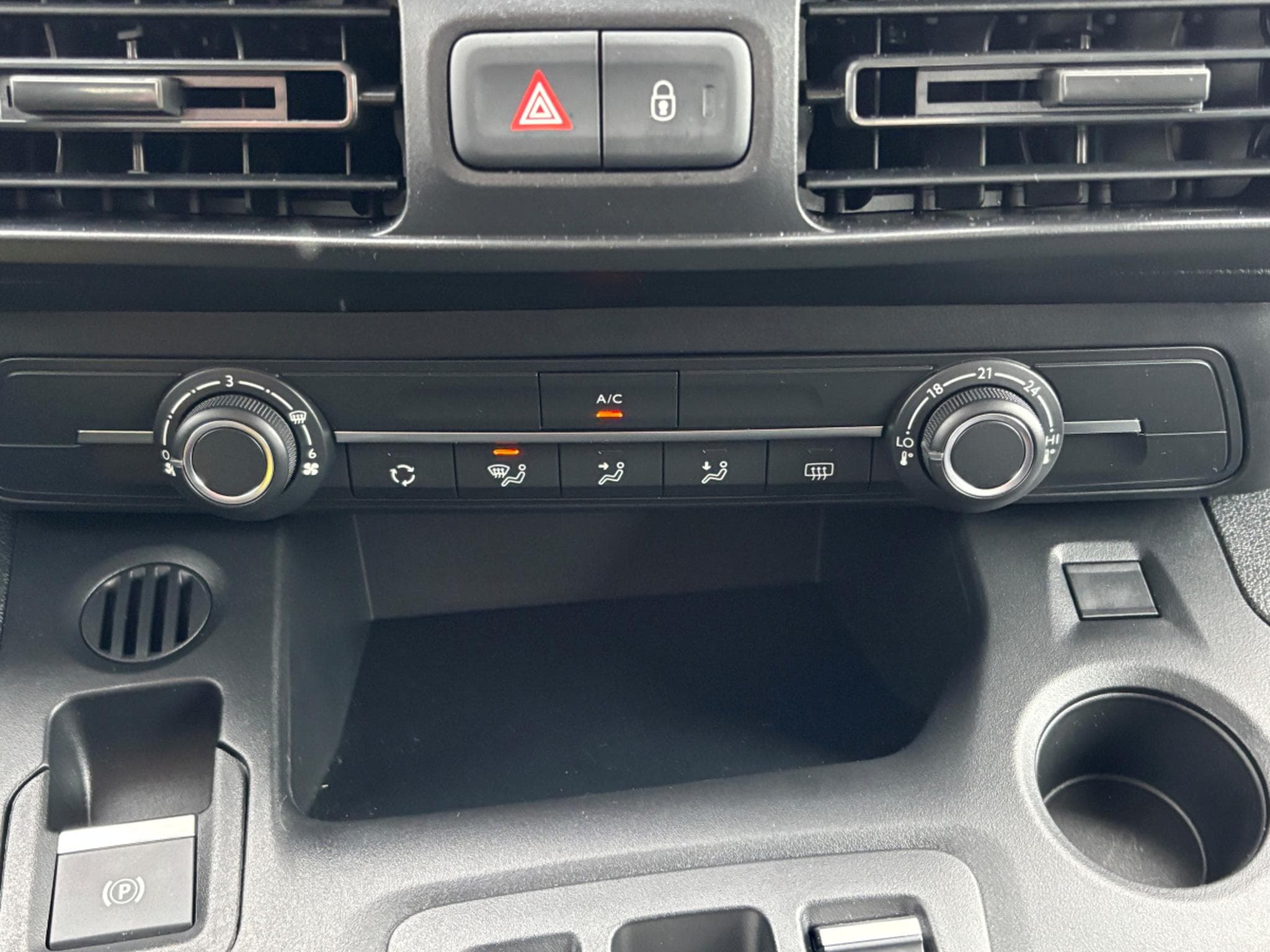 Opel Combo-e Life Edition (2024) - Foto 9