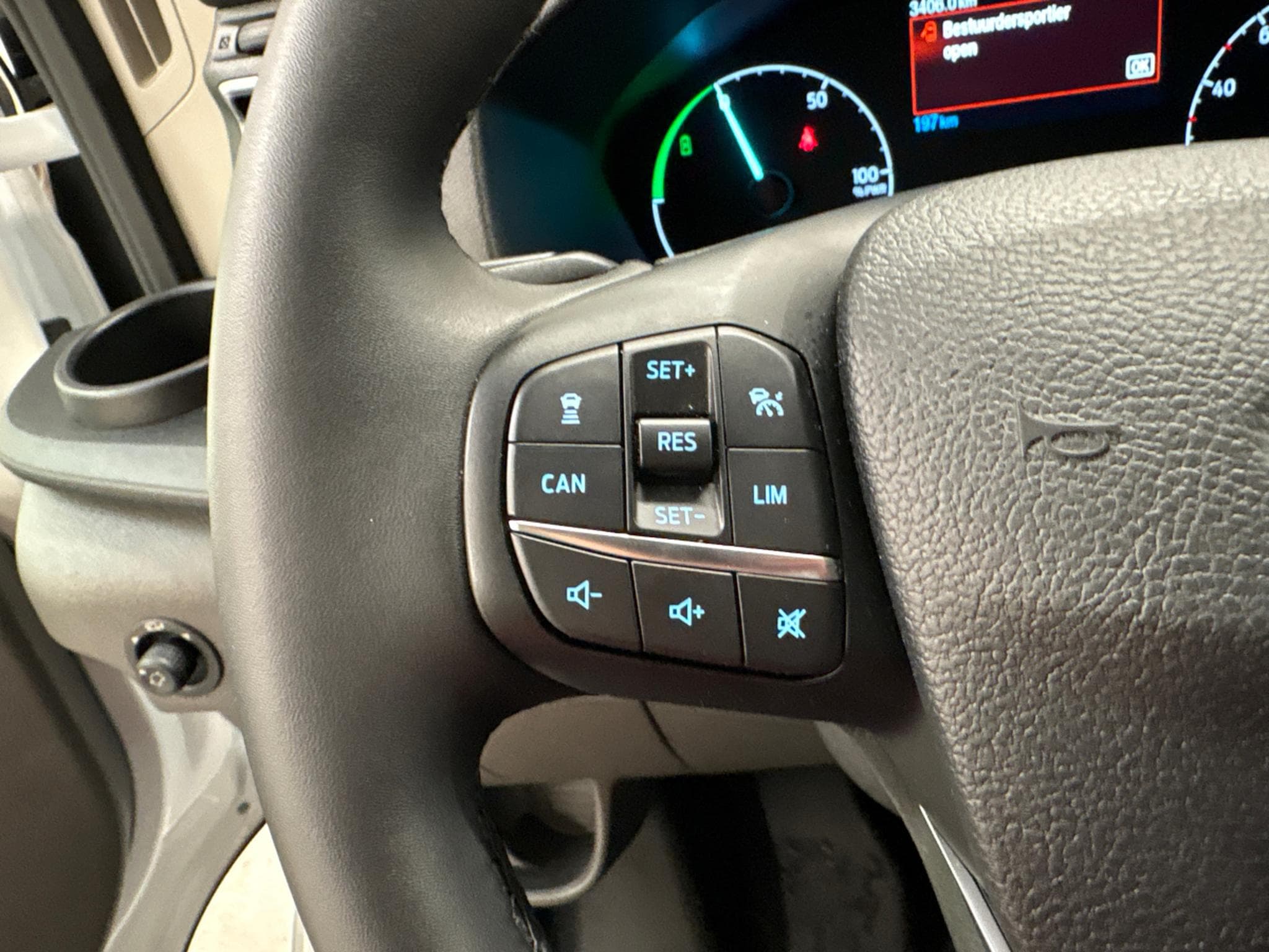 Ford E-Transit Trend (L2H2) (2024) - Foto 12