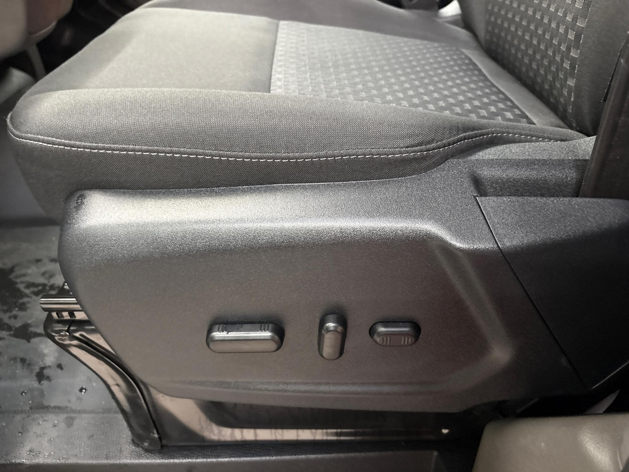 Ford E-Transit Trend (L2H2) (2024) - Foto 16