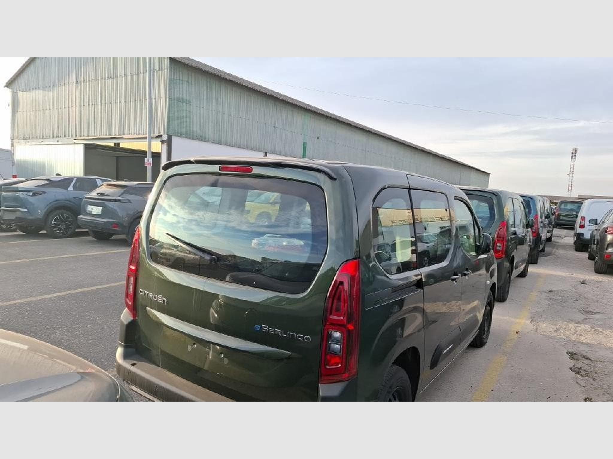 Citroen e-Berlingo Plus (2025) - Foto 2