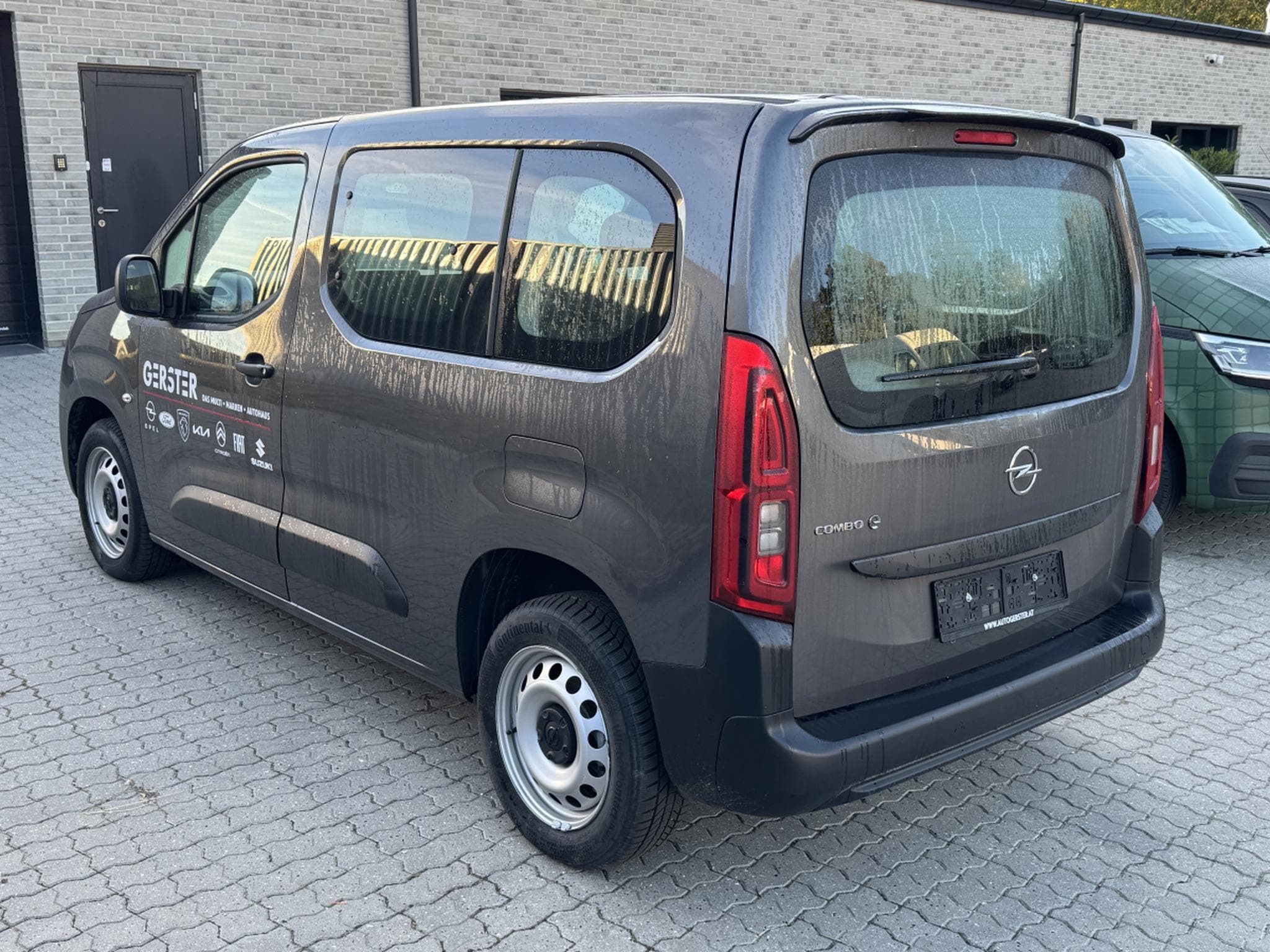 Opel Combo-e Life Edition (2024) - Foto 2
