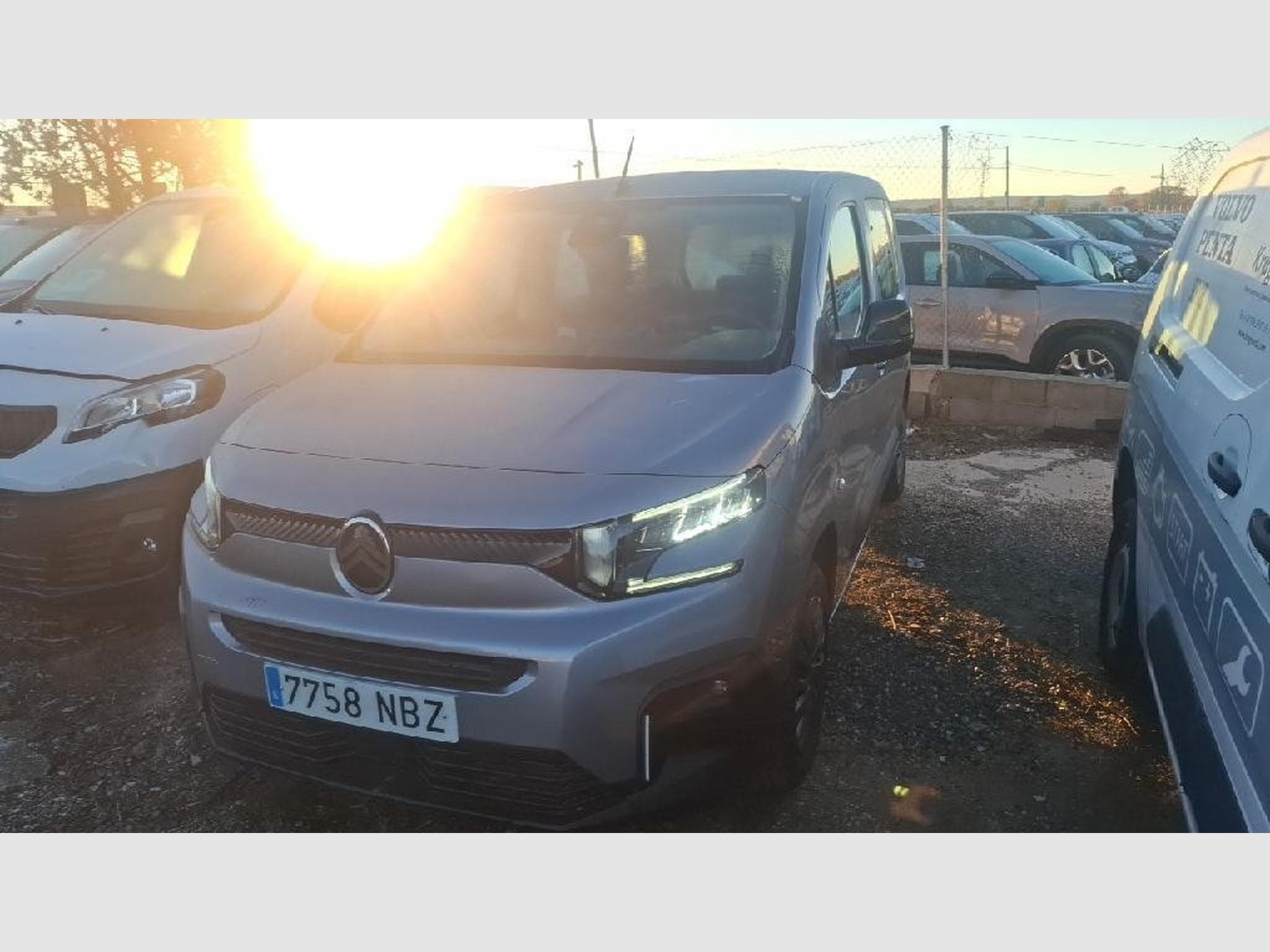 Citroen e-Berlingo Plus (2025) - Foto 2
