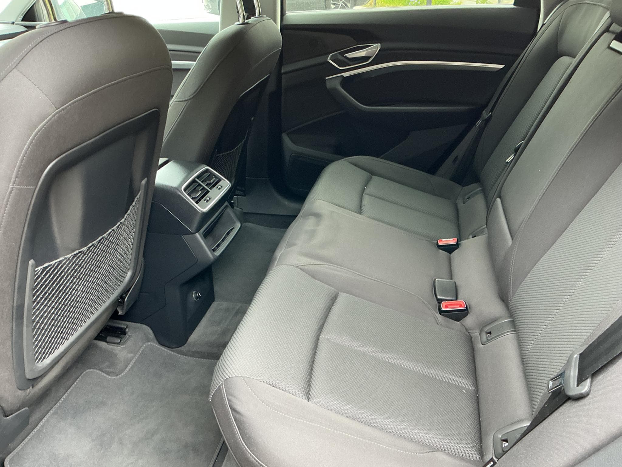 Audi e-tron Advanced (2023) - Photo 6