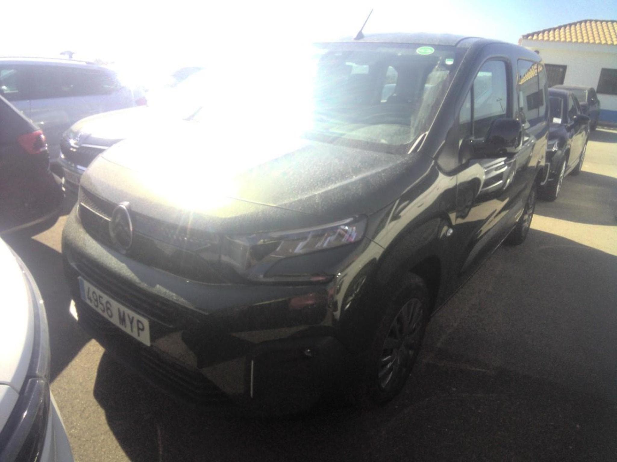 Citroen e-Berlingo Plus (2025) - Foto 2