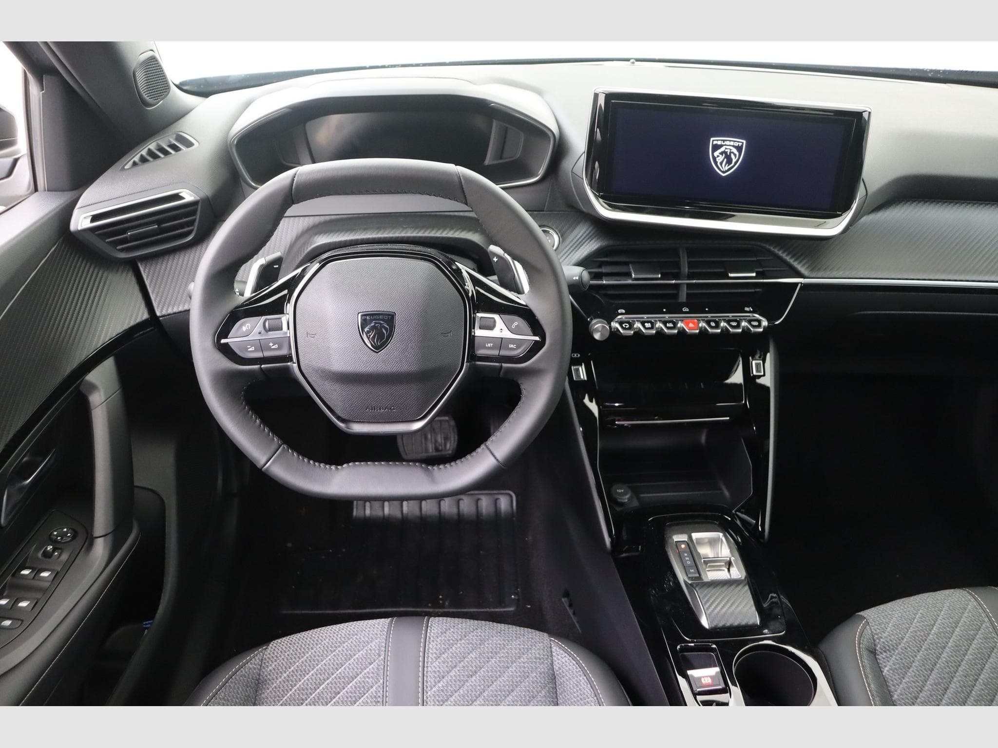Peugeot 2008 Allure (2025) - Photo 11