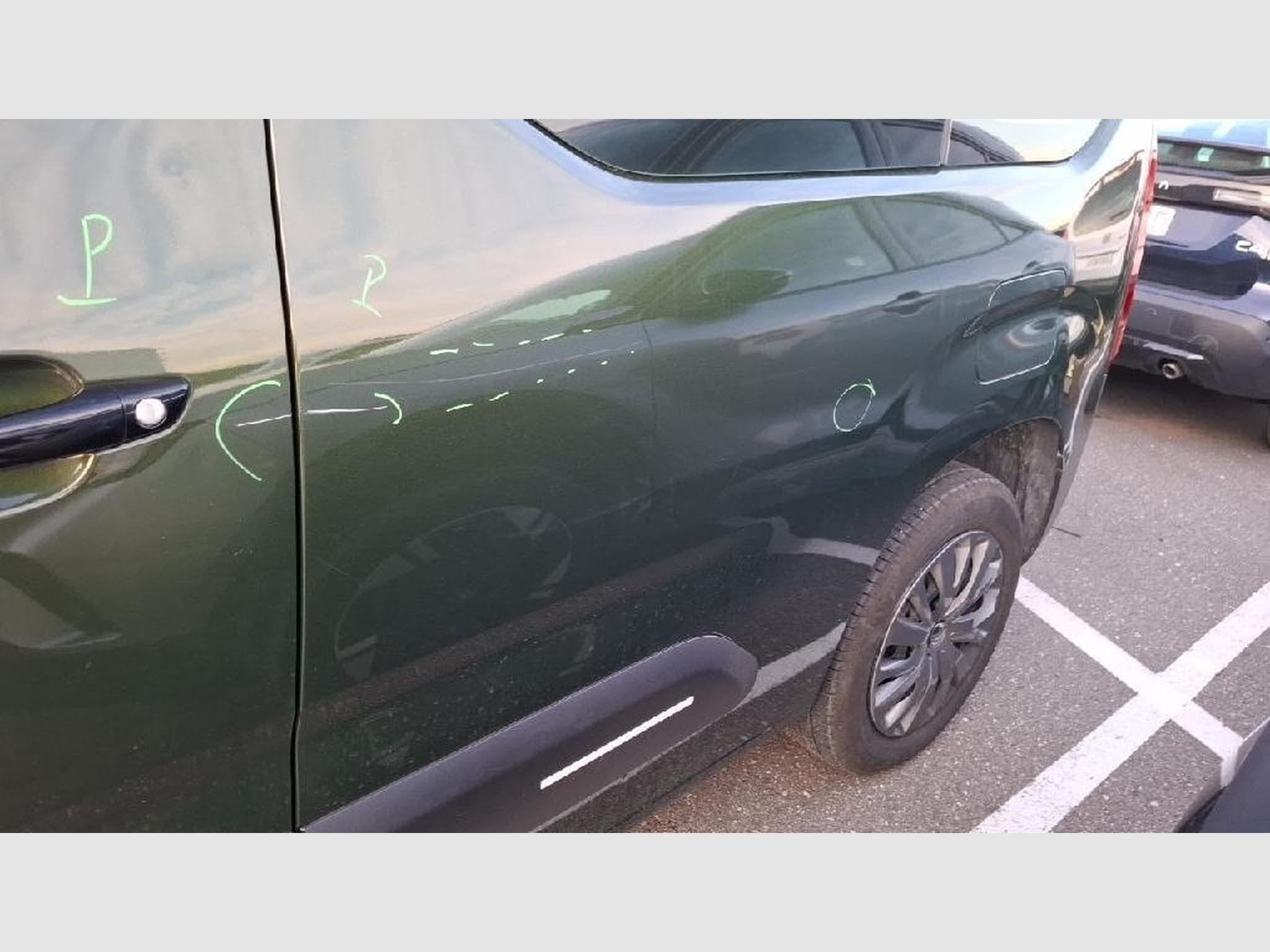 Citroen e-Berlingo Plus (2025) - Foto 17