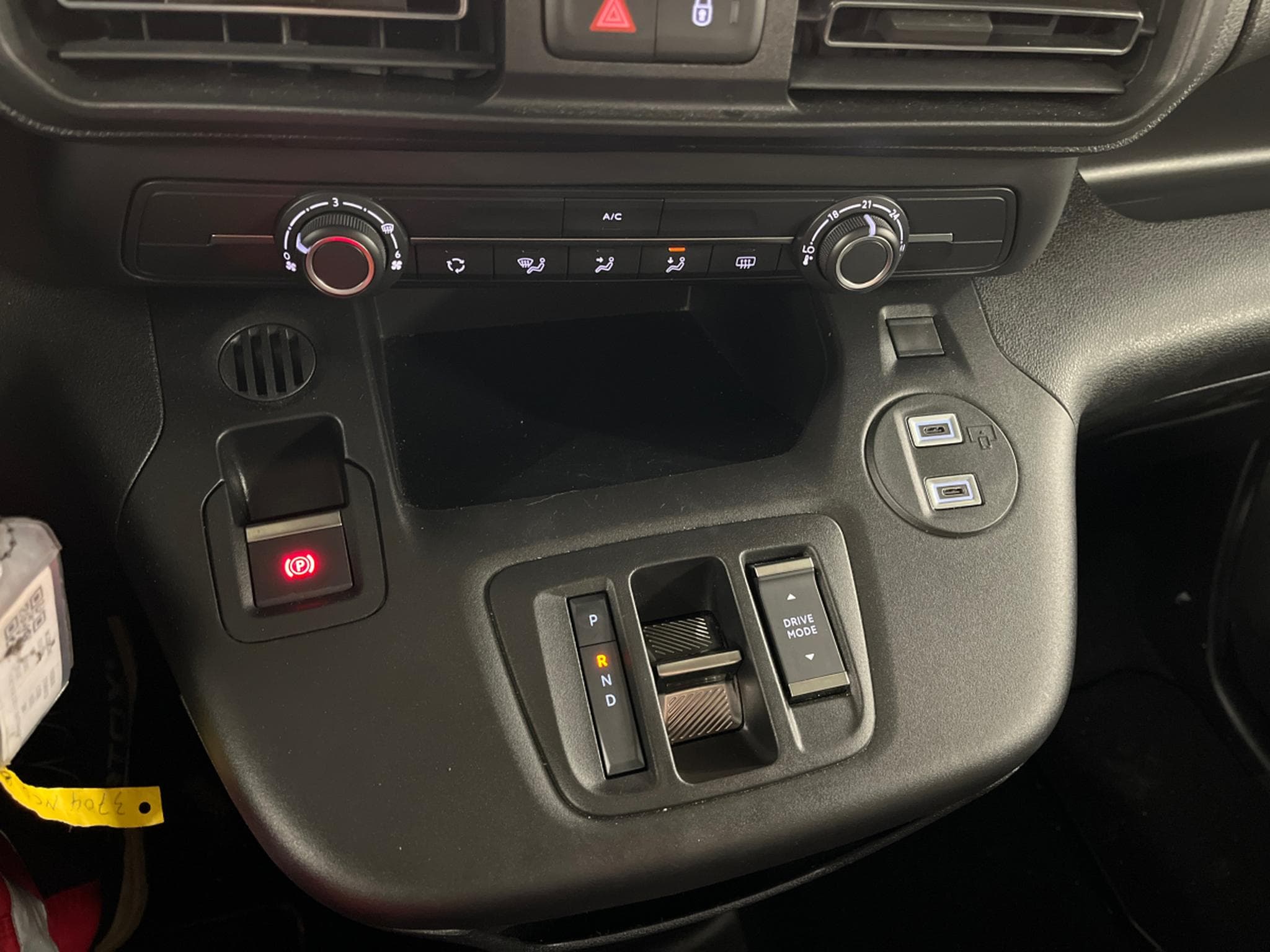 Citroen e-Berlingo Plus (2025) - Foto 18