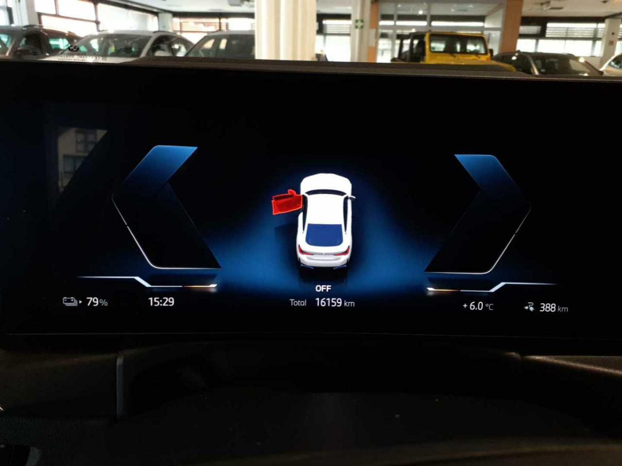 Bmw i4 eDrive40 (2023) - Photo 5