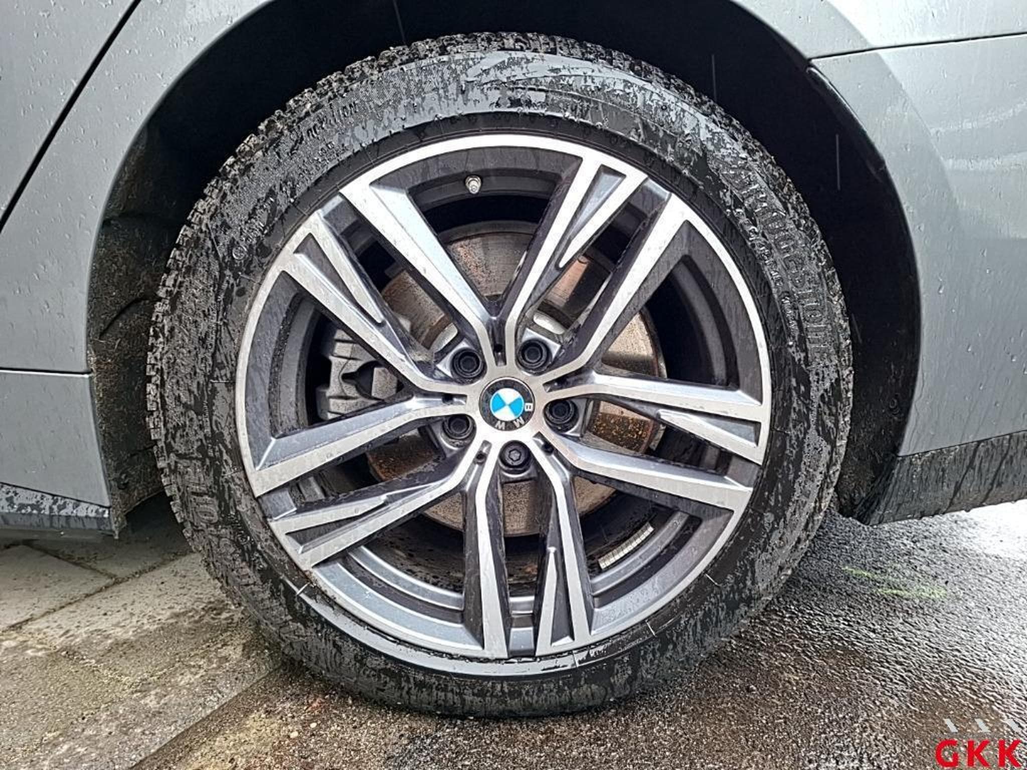 Bmw i4 eDrive40 (2025) - Photo 8