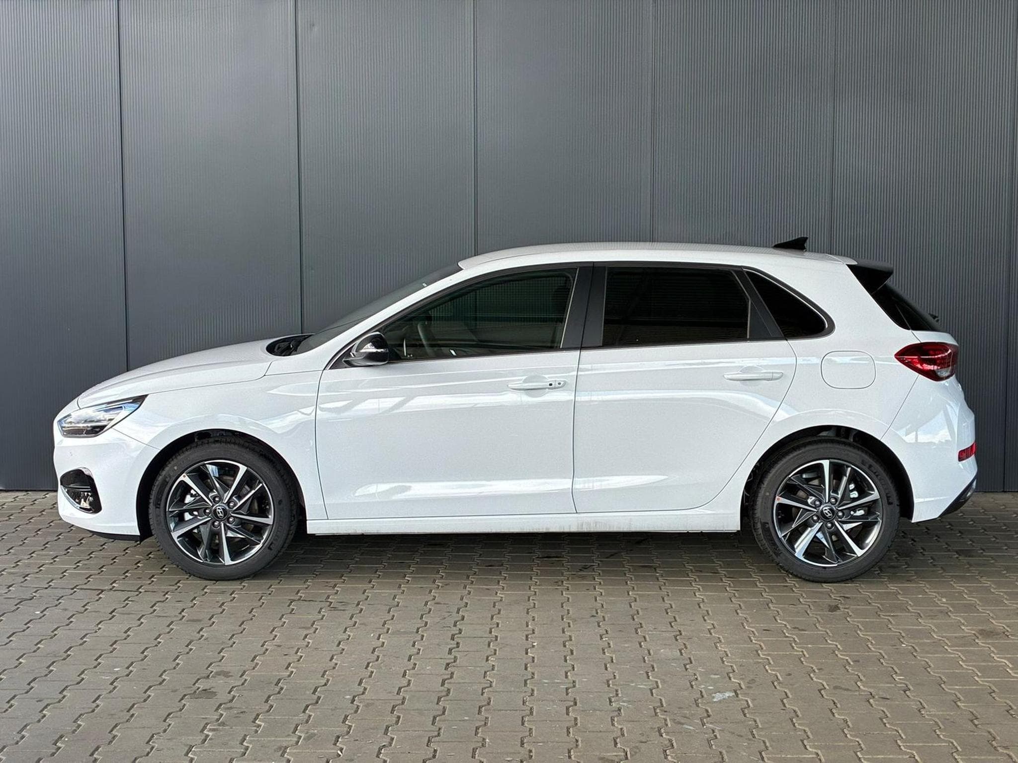 Hyundai i30 Comfort Plus (2025) - Photo 2