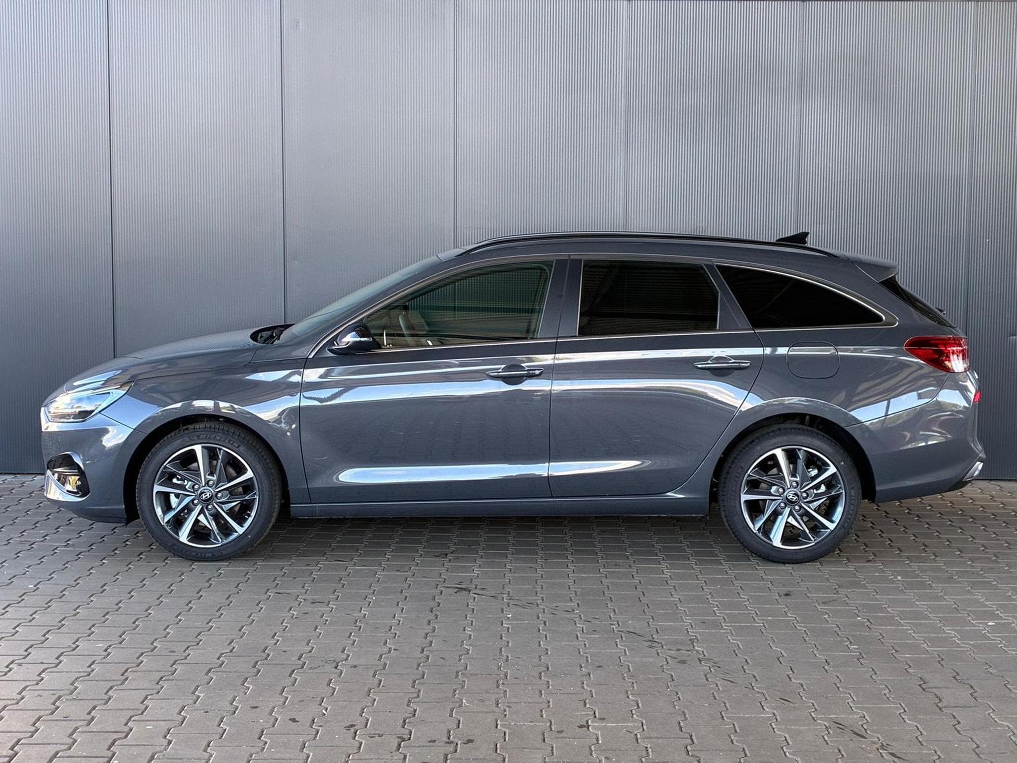 Hyundai i30 (2025) - Photo 2