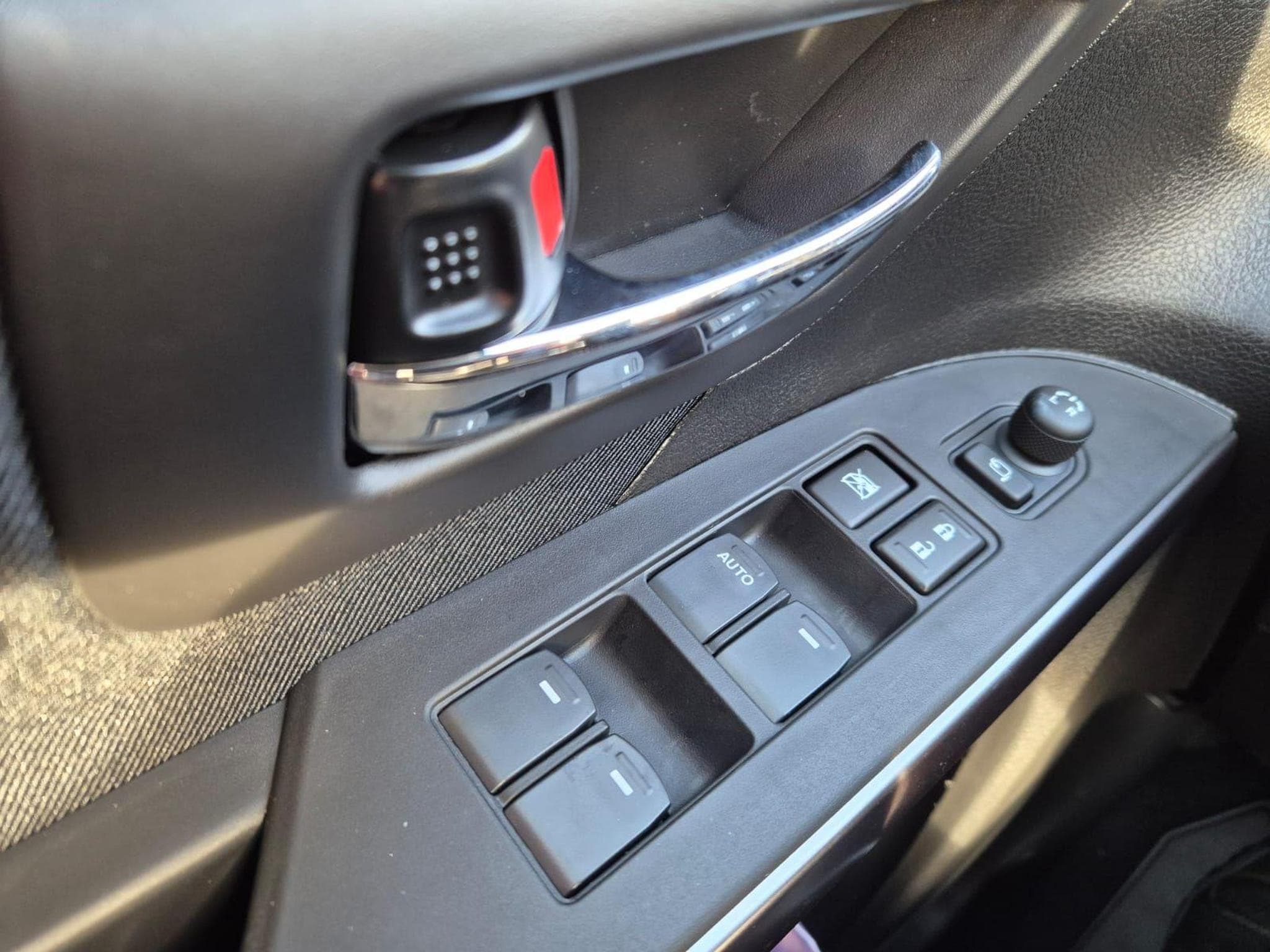 Suzuki S-Cross Comfort+ (2026) - Photo 13