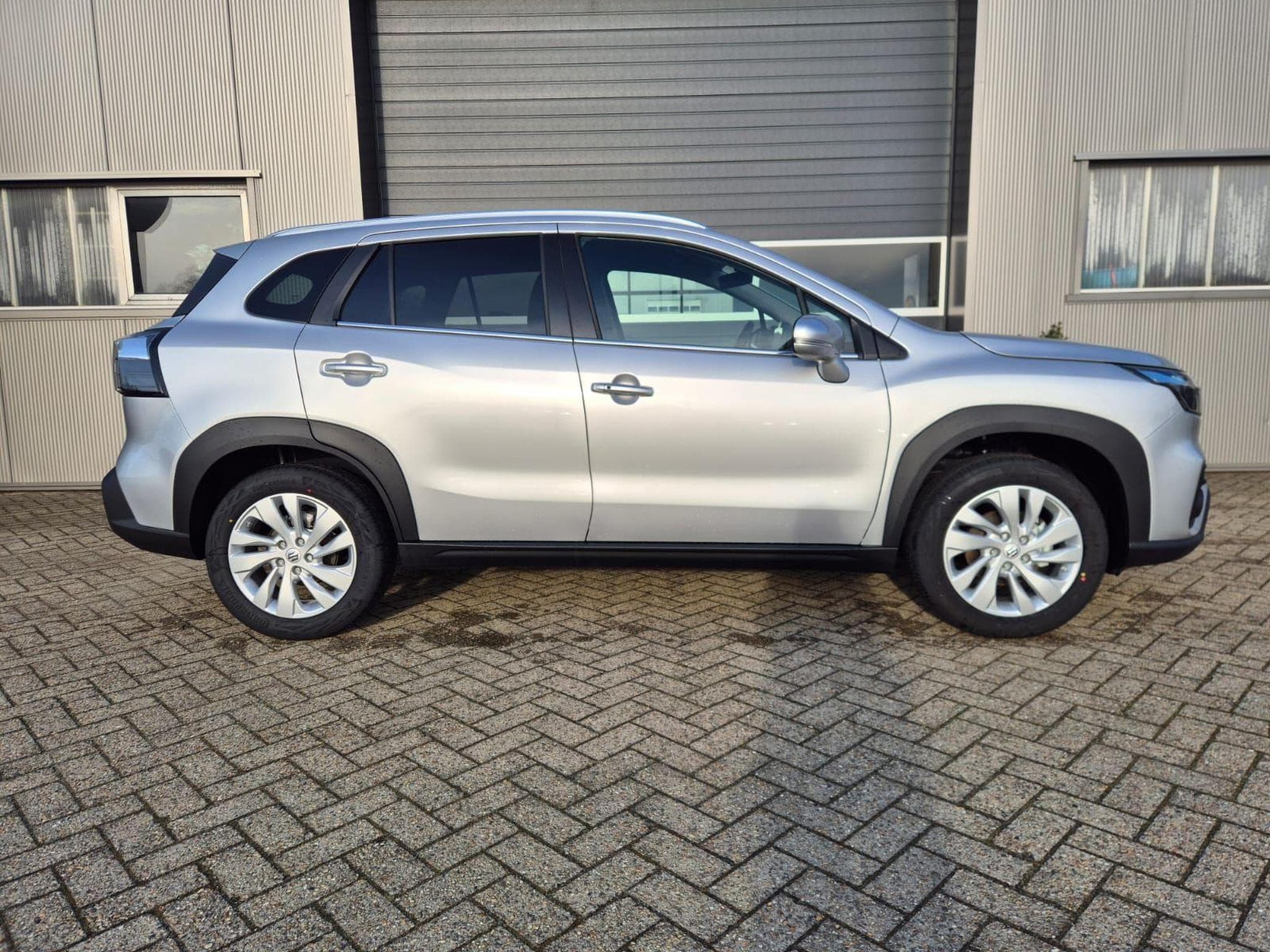 Suzuki S-Cross Comfort+ (2026) - Photo 6
