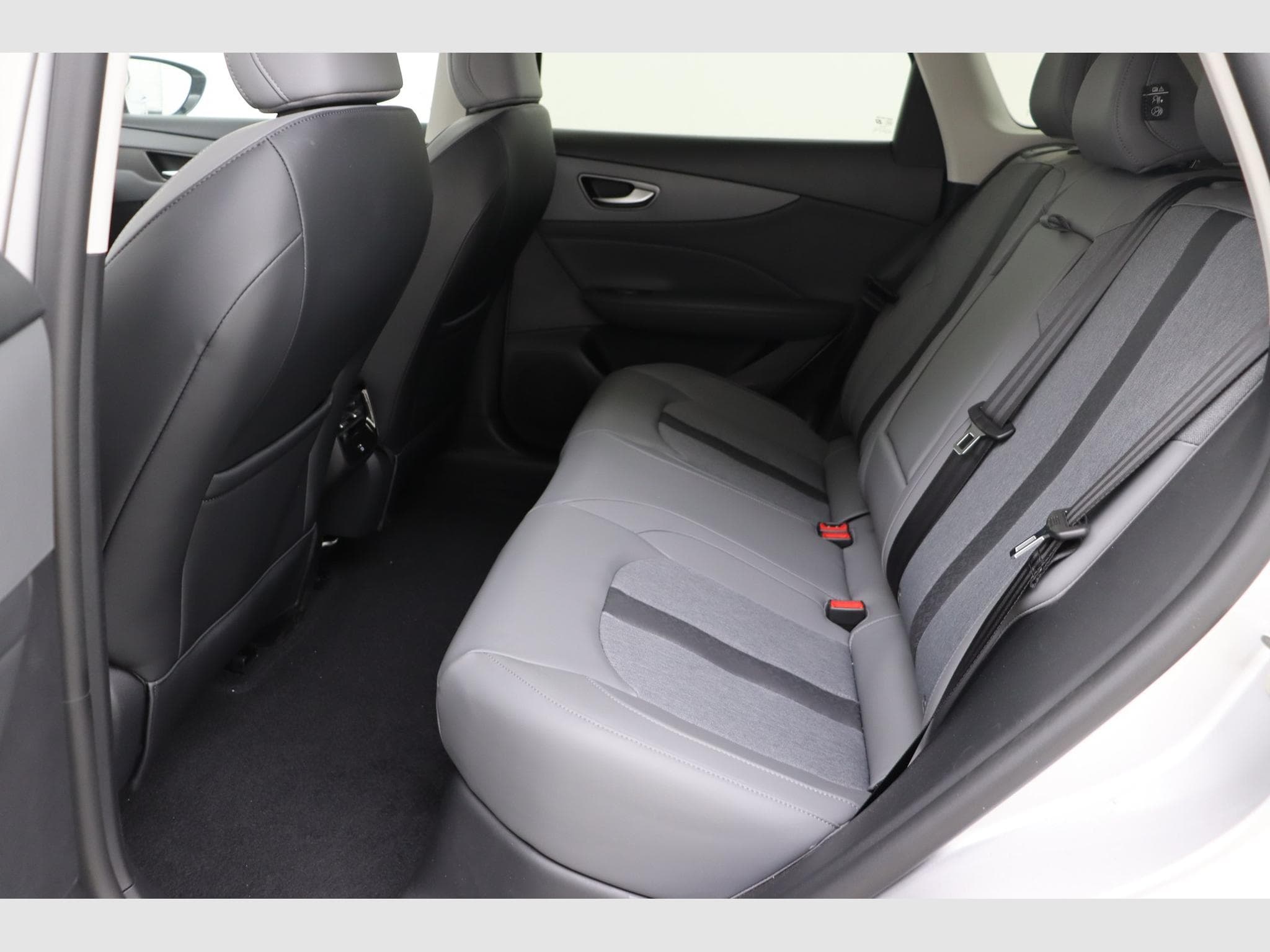 Mg MGS5 EV Luxury (2026) - Foto 16