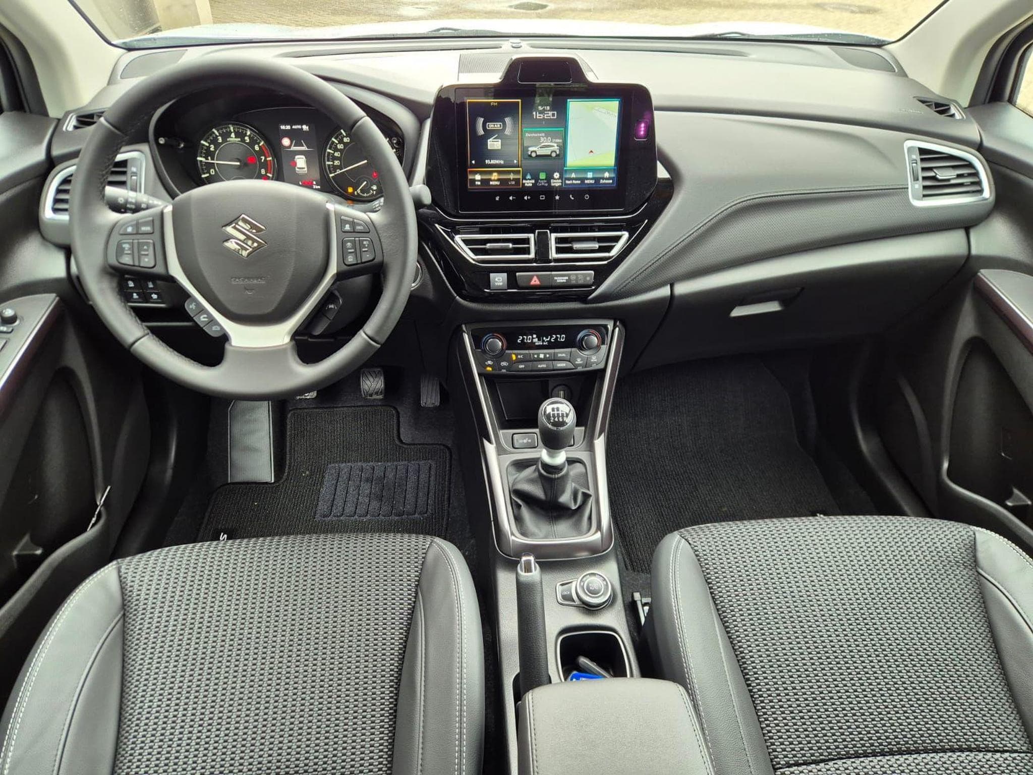 Suzuki S-Cross Comfort+ (2026) - Photo 10