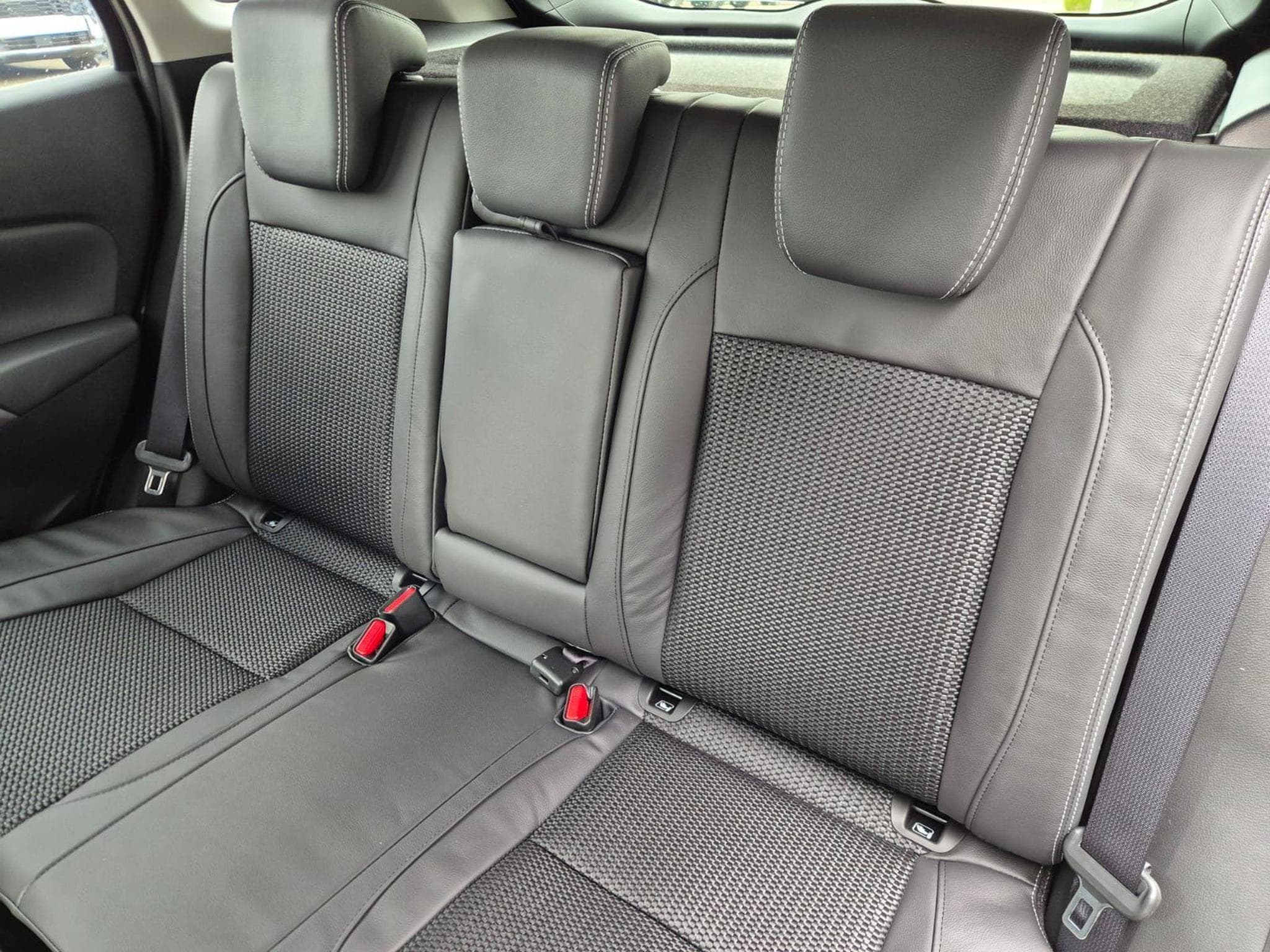 Suzuki S-Cross Comfort+ (2026) - Photo 12