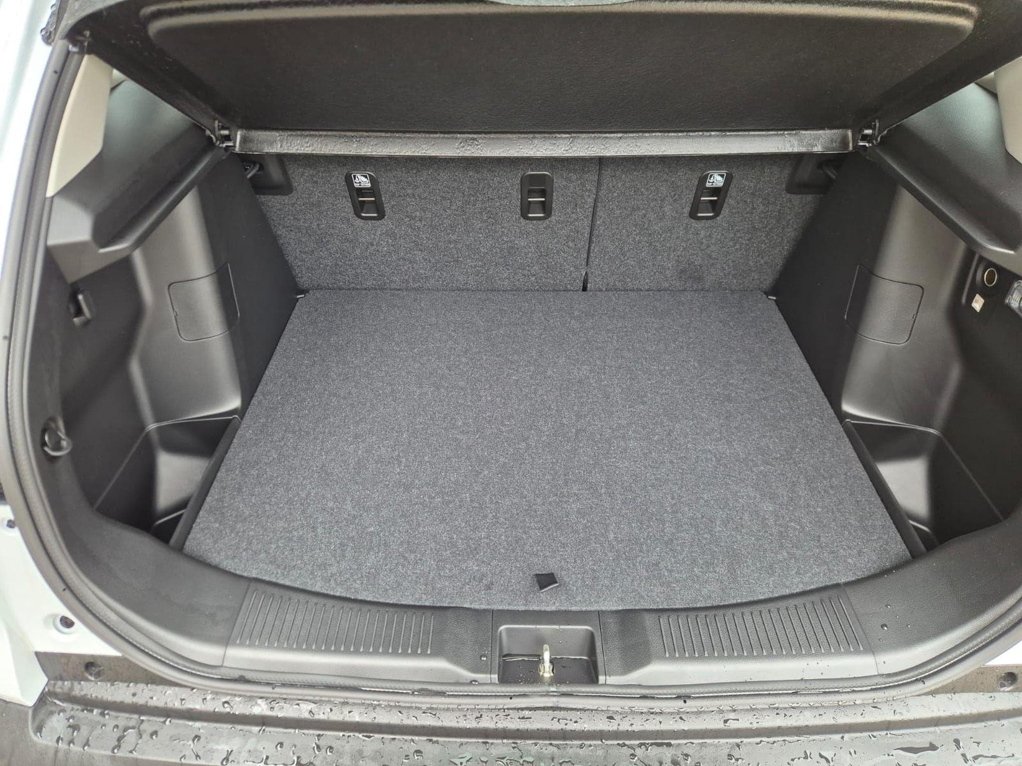 Suzuki S-Cross Comfort+ (2026) - Photo 9