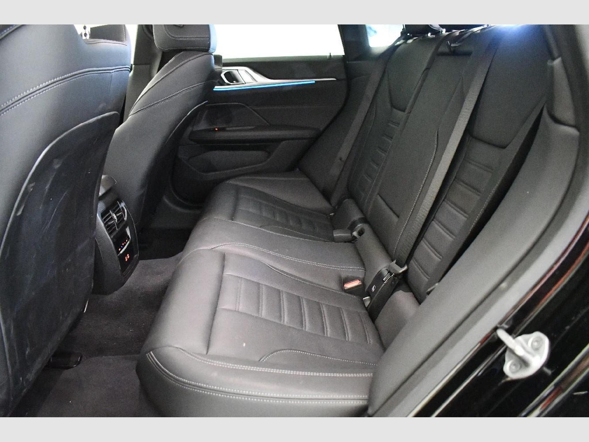Bmw i4 i4 Gran Coupe - 40 e eDrive M Sport (2025) - Photo 11