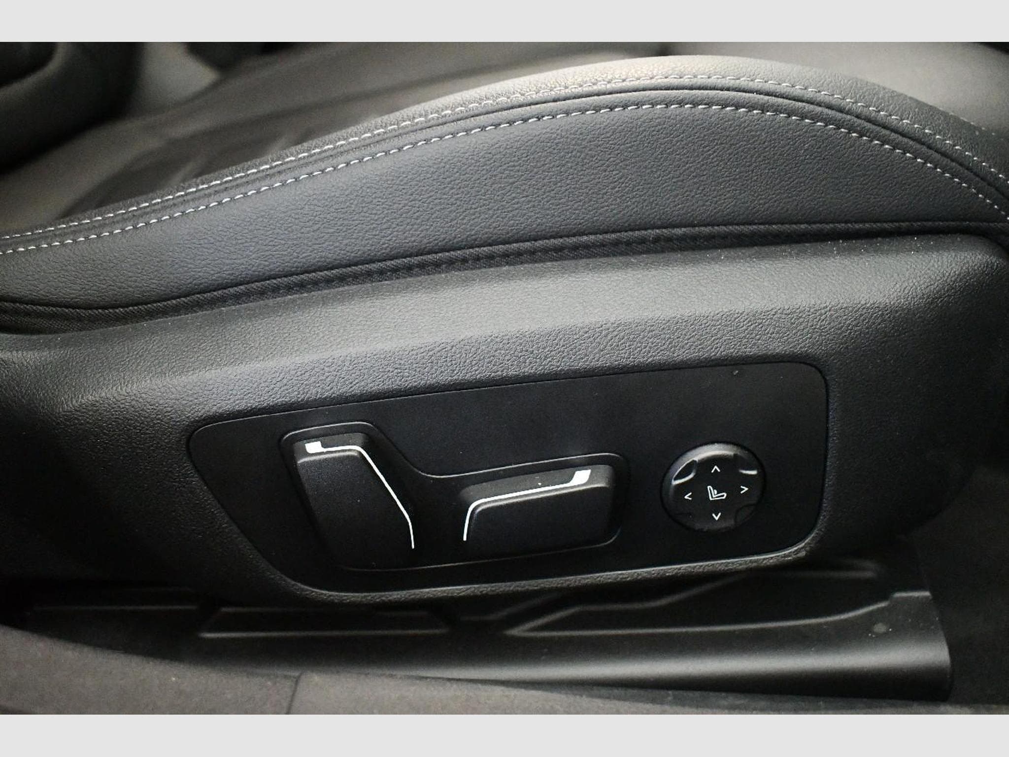 Bmw i4 i4 Gran Coupe - 40 e eDrive M Sport (2025) - Photo 19