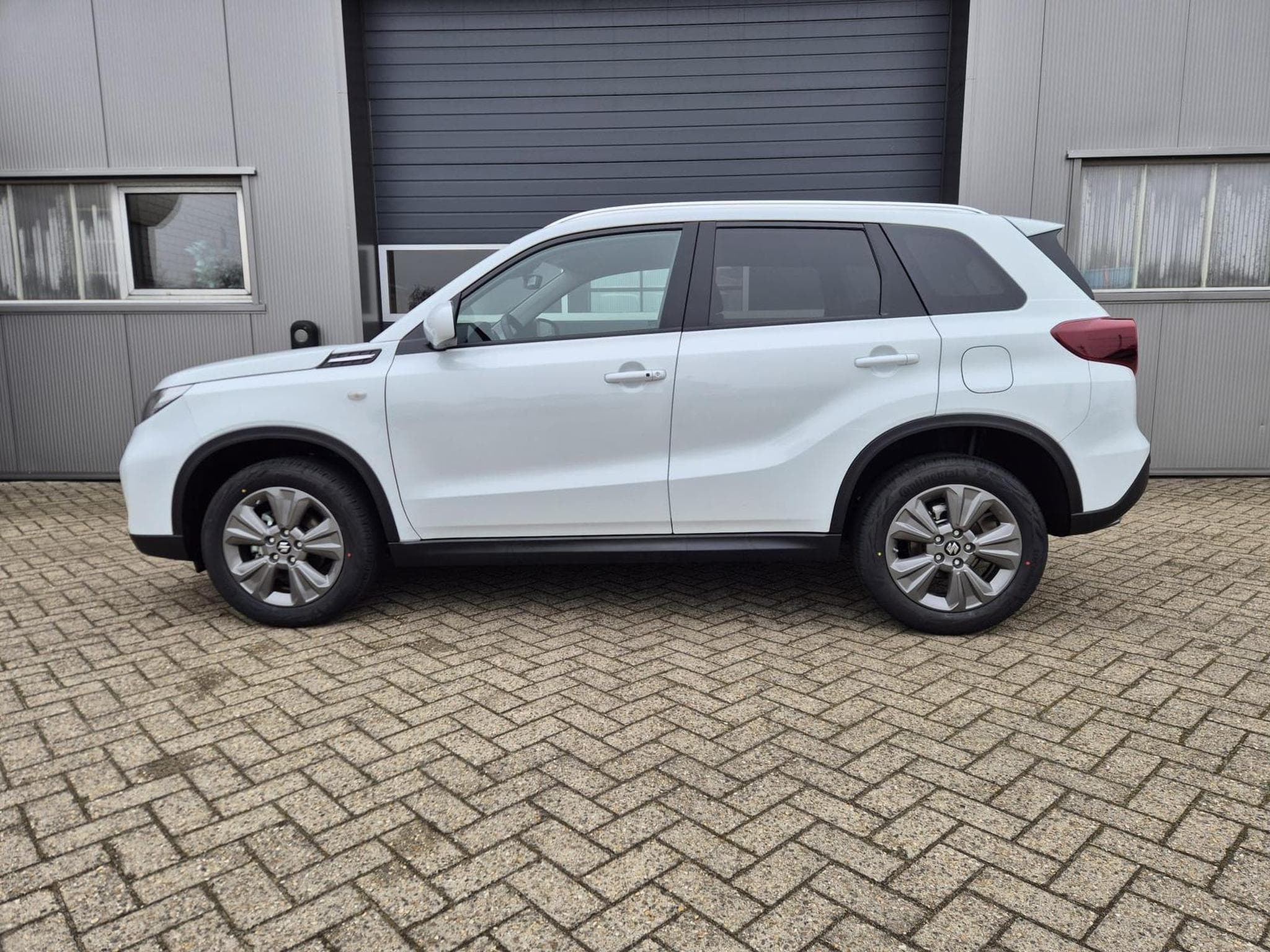 Suzuki Vitara Comfort+ (2026) - Photo 2