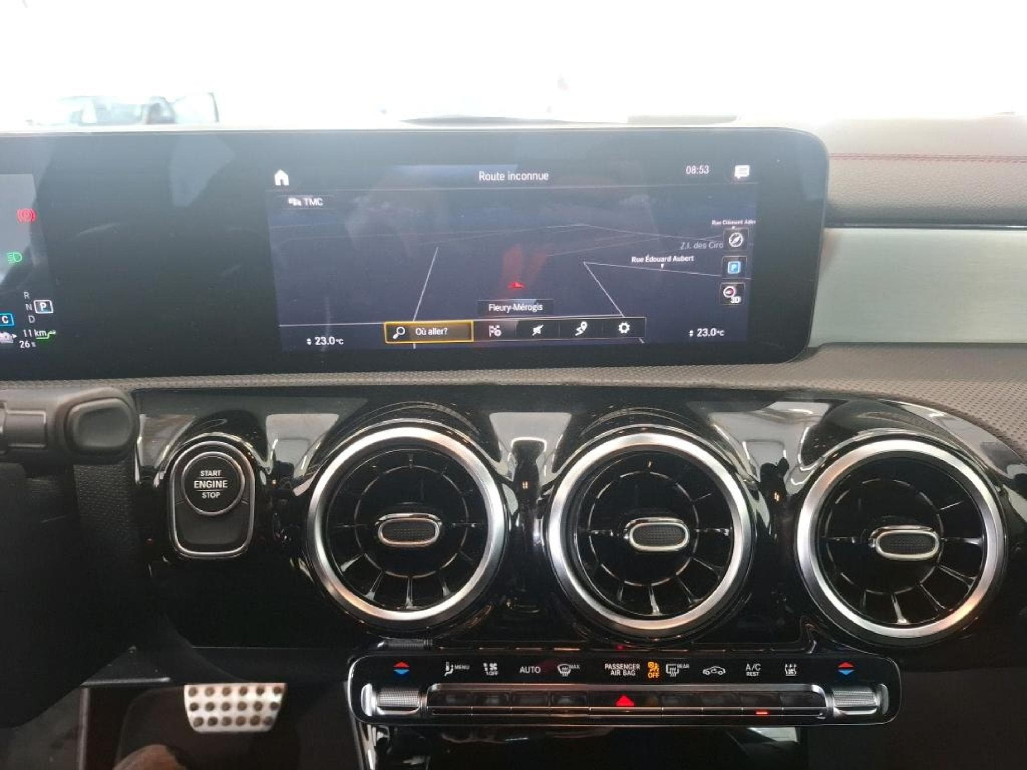 Mercedes CLA 250 AMG-Line (2022) - Photo 9