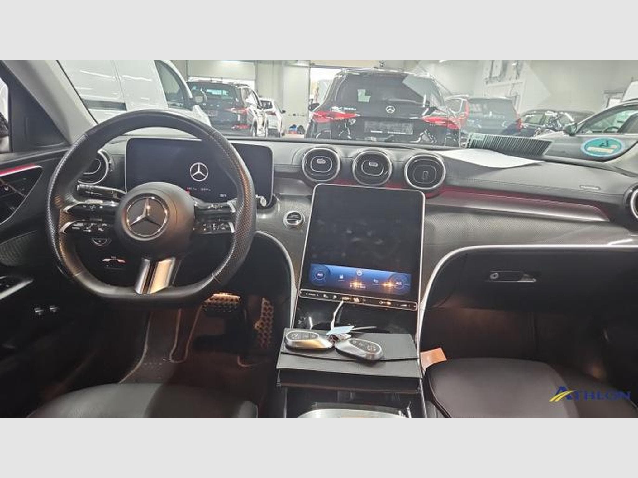 Mercedes C 300 AMG-Line (2022) - Photo 8