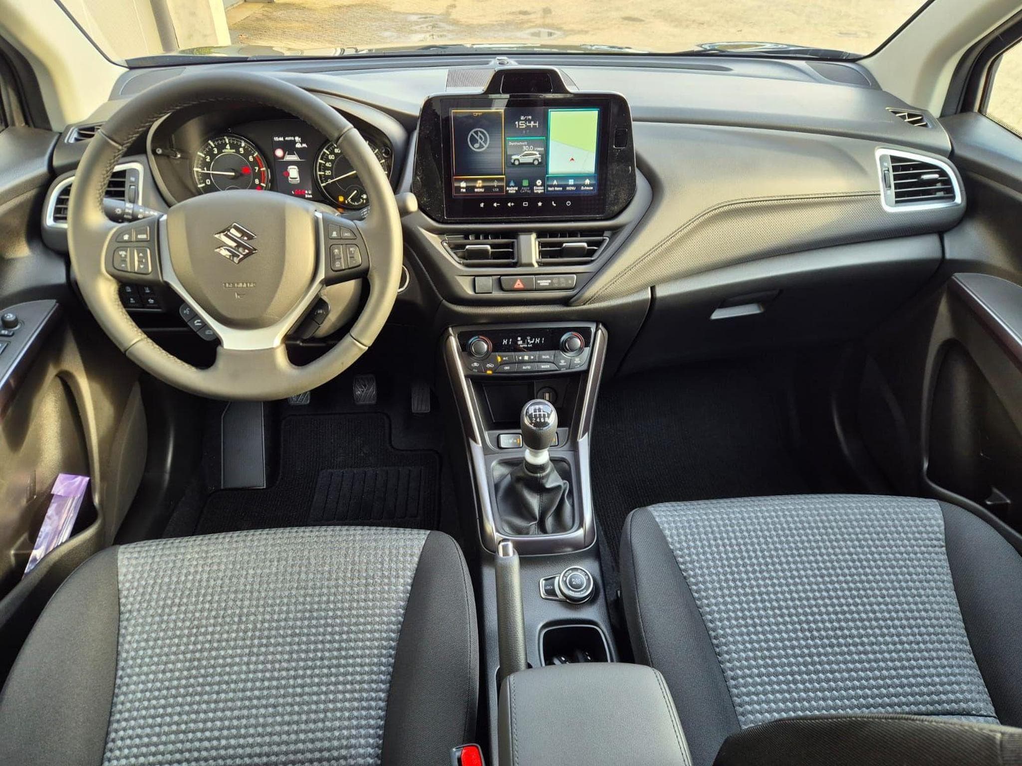 Suzuki S-Cross Comfort+ (2026) - Photo 9