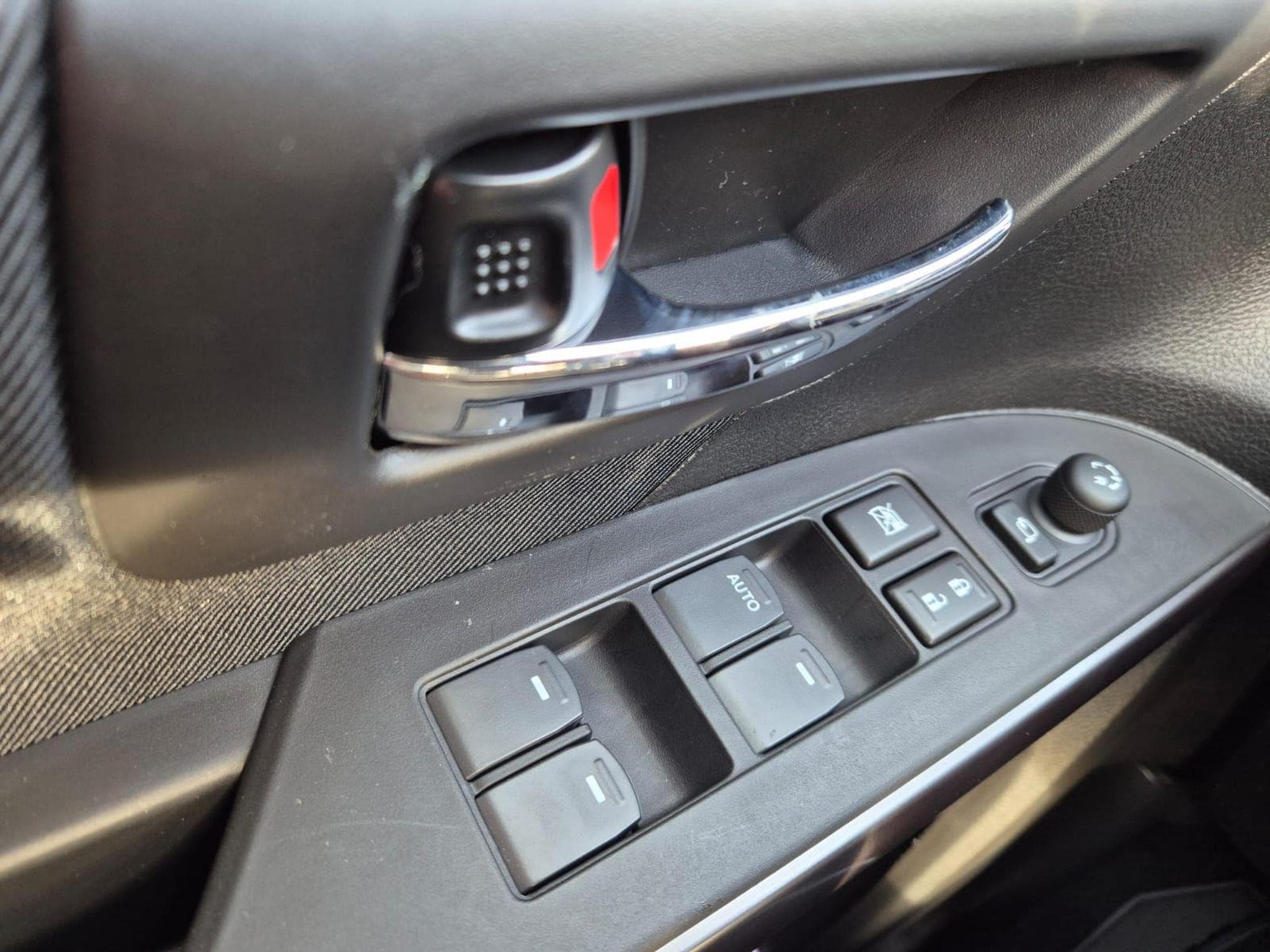 Suzuki S-Cross Comfort+ (2026) - Photo 12