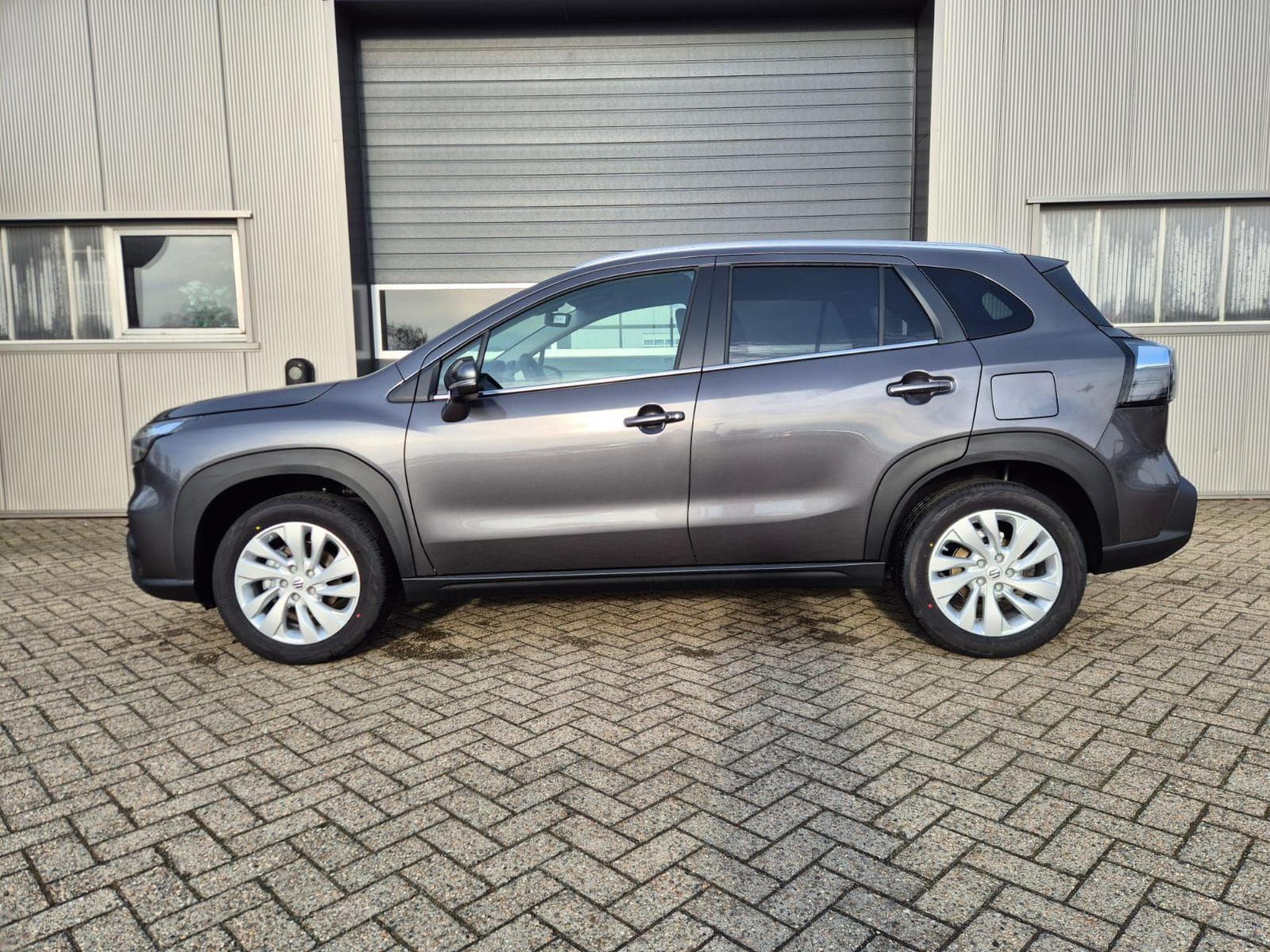 Suzuki S-Cross Comfort+ (2026) - Photo 2
