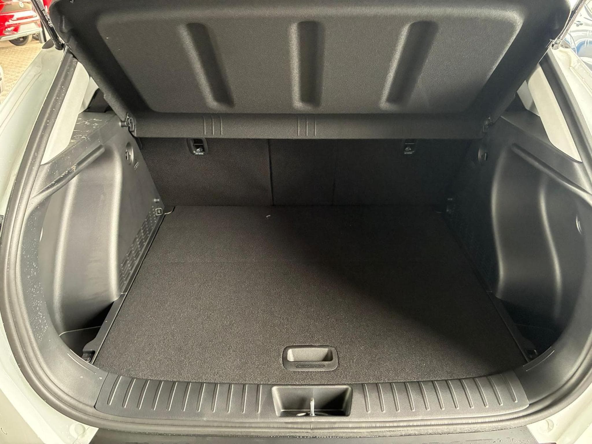 Hyundai Kona Comfort Plus (2025) - Photo 8