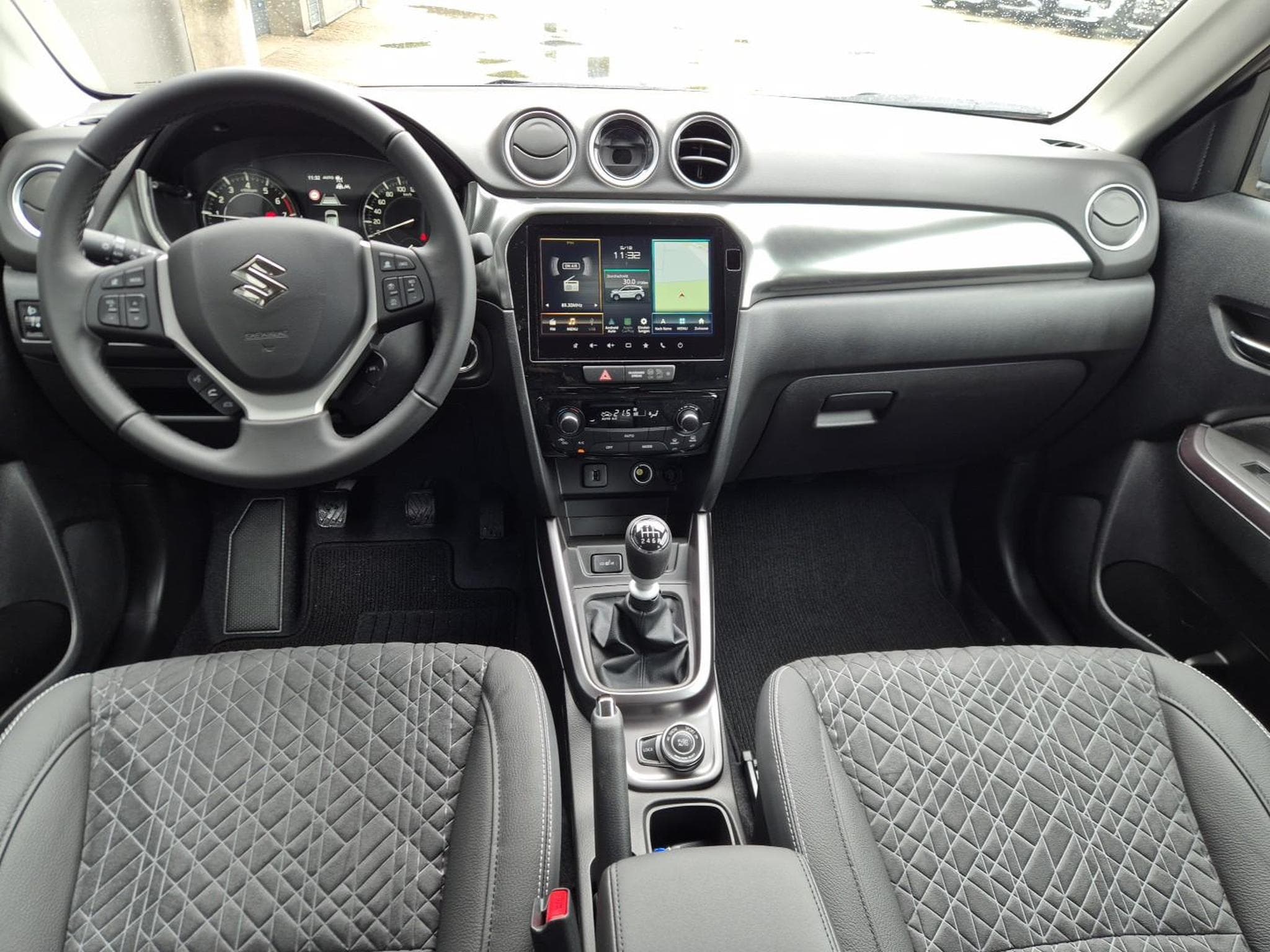 Suzuki Vitara Comfort+ (2026) - Foto 10
