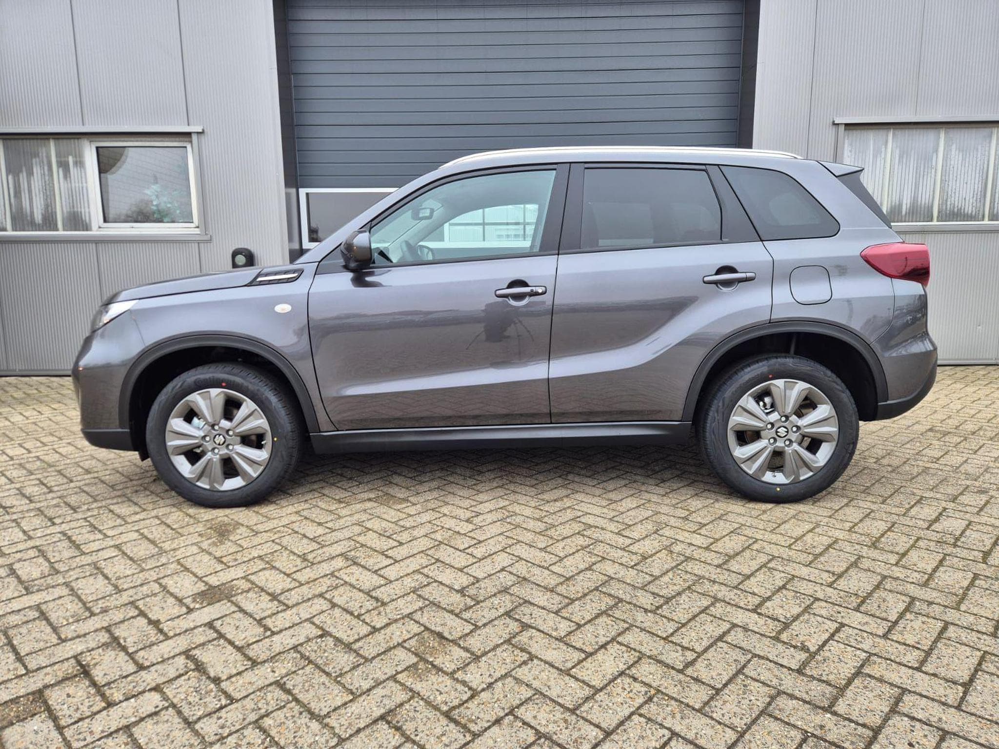 Suzuki Vitara Comfort+ (2026) - Foto 2