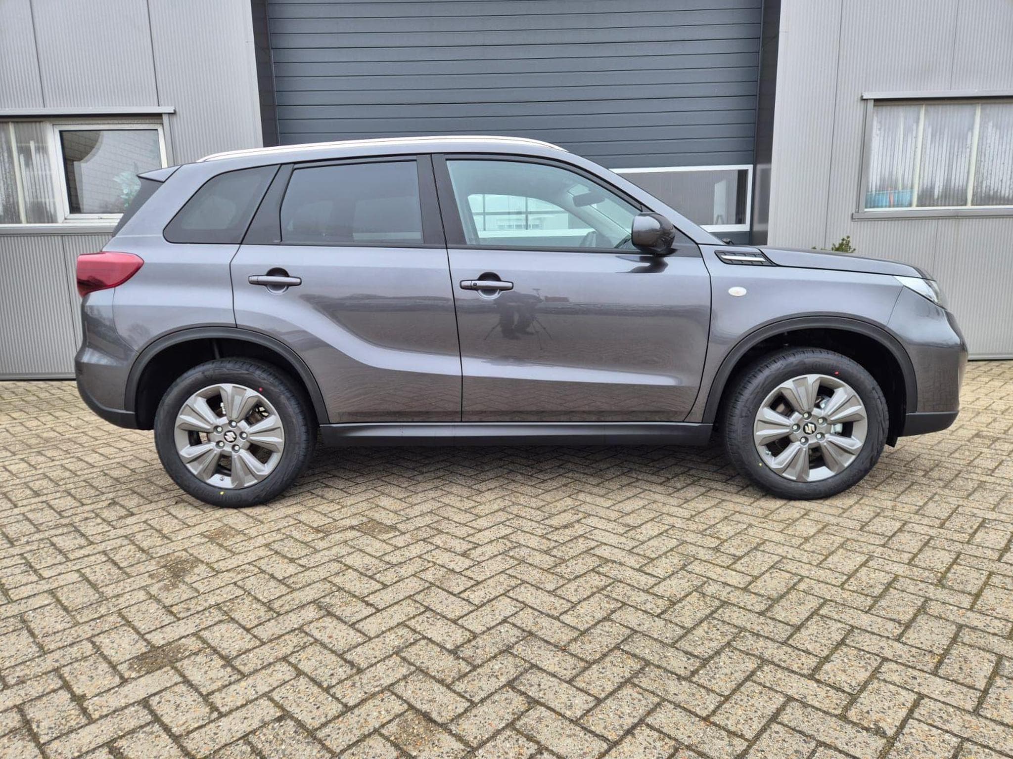 Suzuki Vitara Comfort+ (2026) - Foto 6