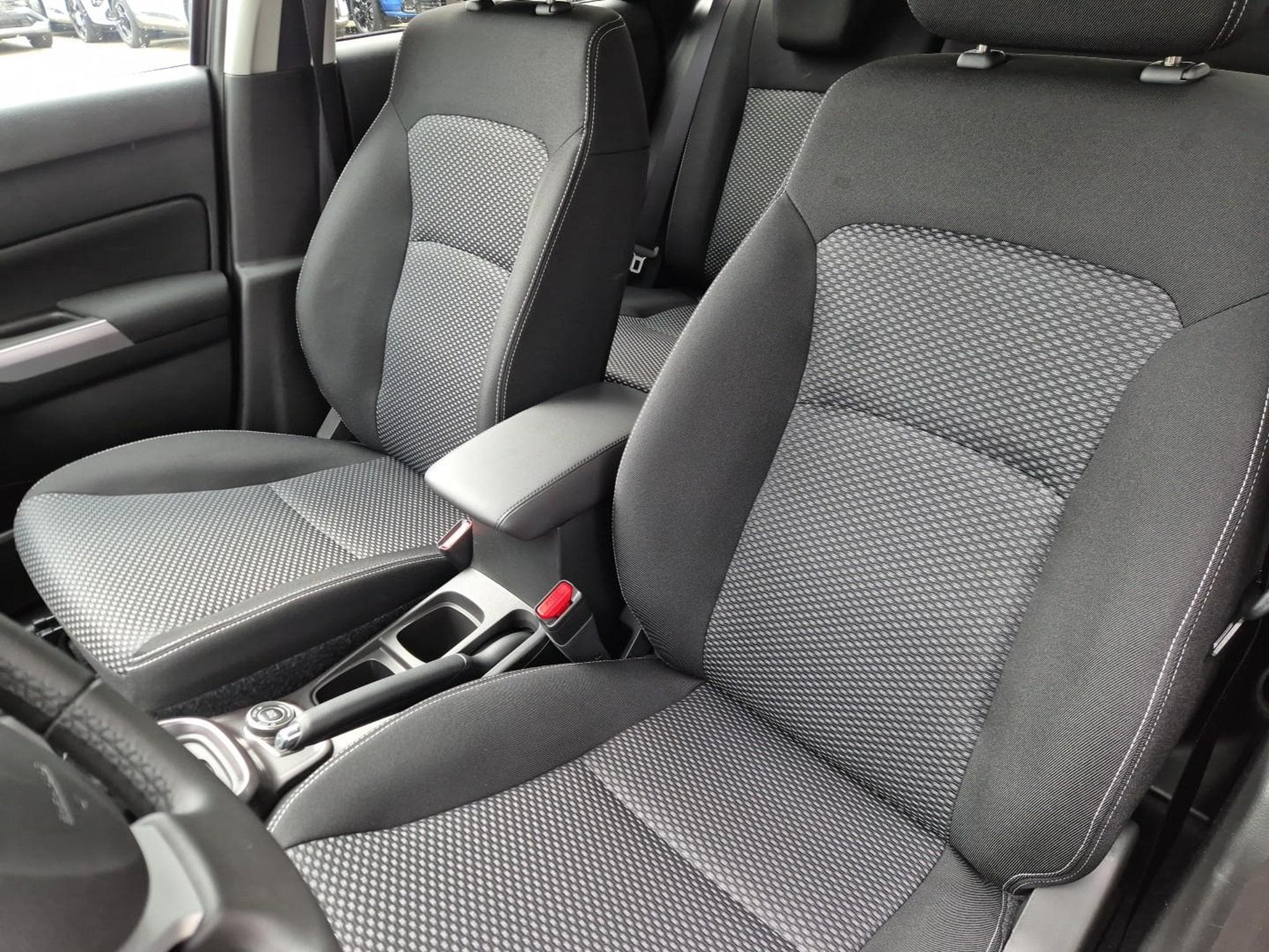 Suzuki Vitara Comfort+ (2026) - Foto 12