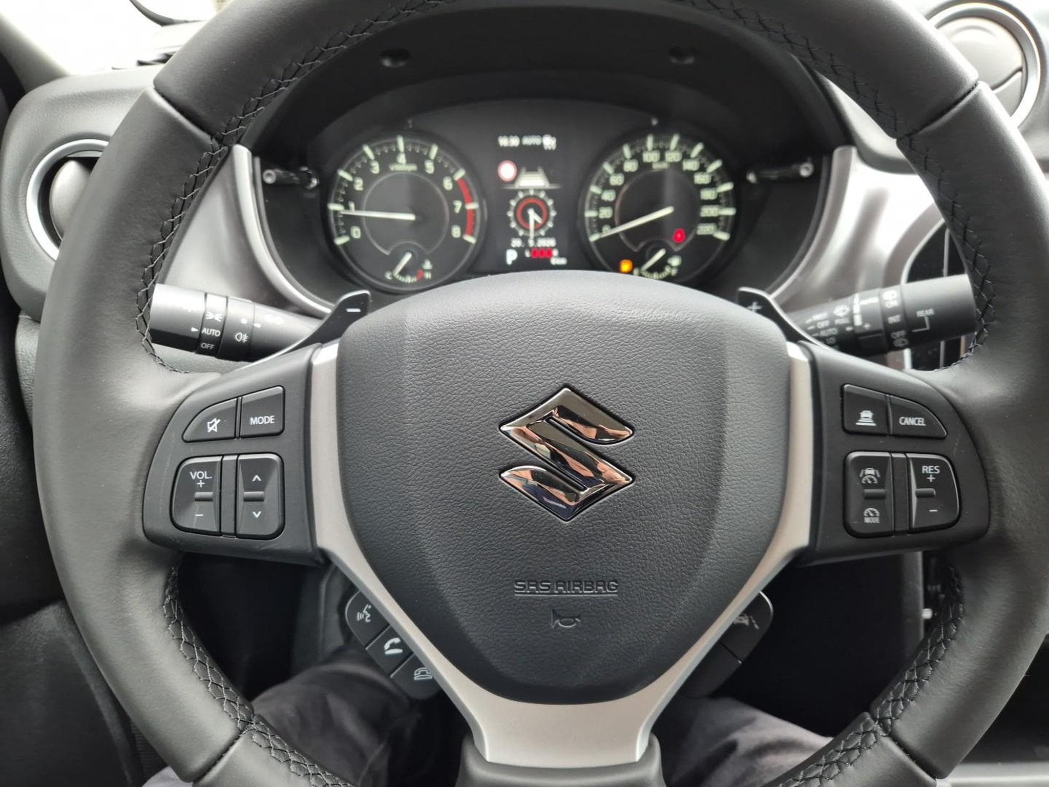 Suzuki Vitara Comfort+ (2026) - Foto 15