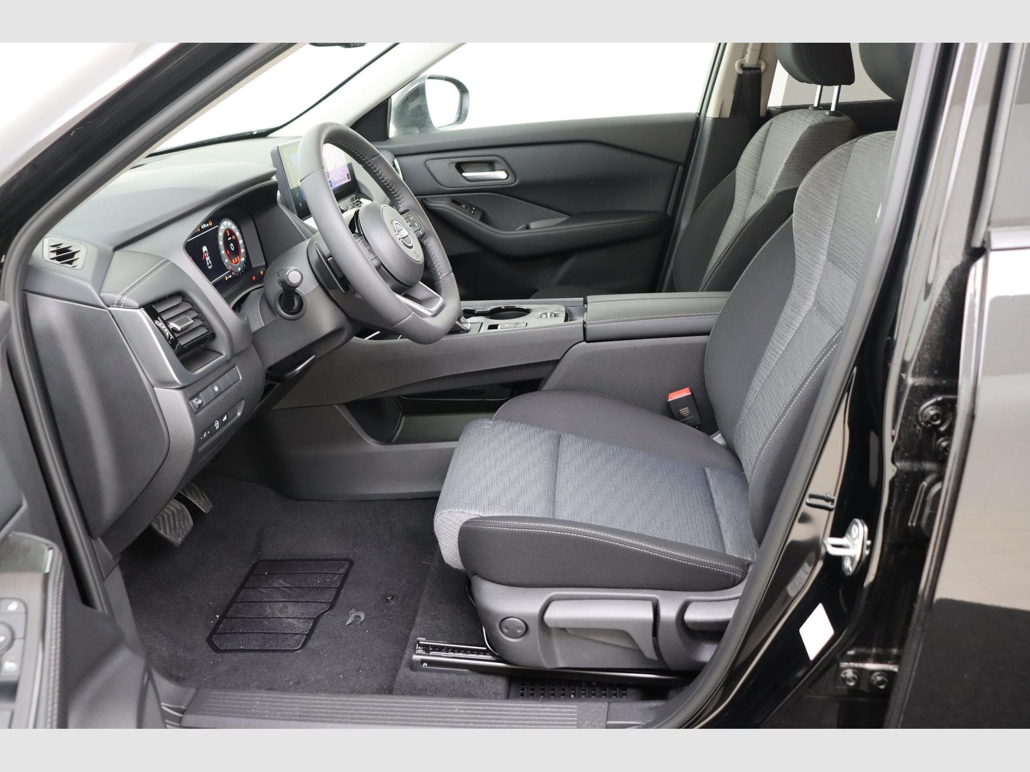 Nissan X-Trail N-Connecta + Comfort Pack 7pl (2026) - Photo 13