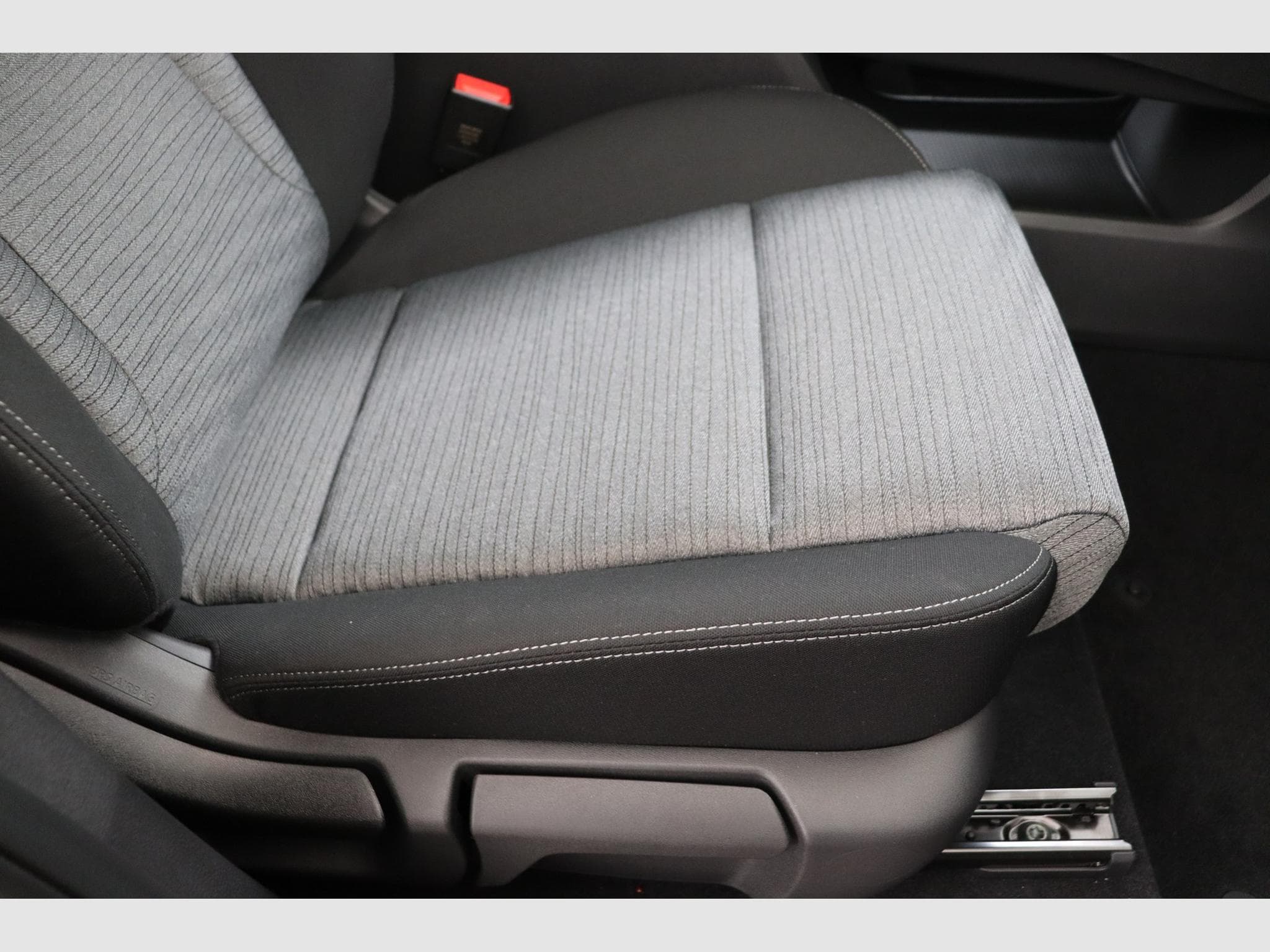 Nissan X-Trail N-Connecta + Comfort Pack 7pl (2026) - Photo 16