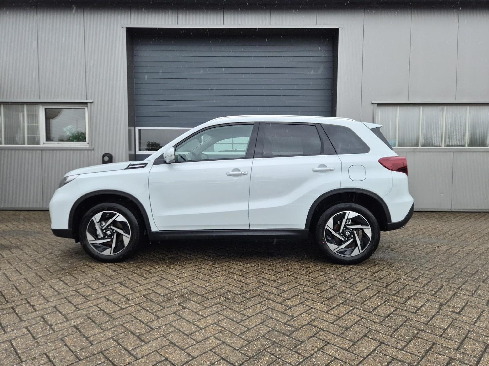 Suzuki Vitara Comfort+ (2026) - Foto 2