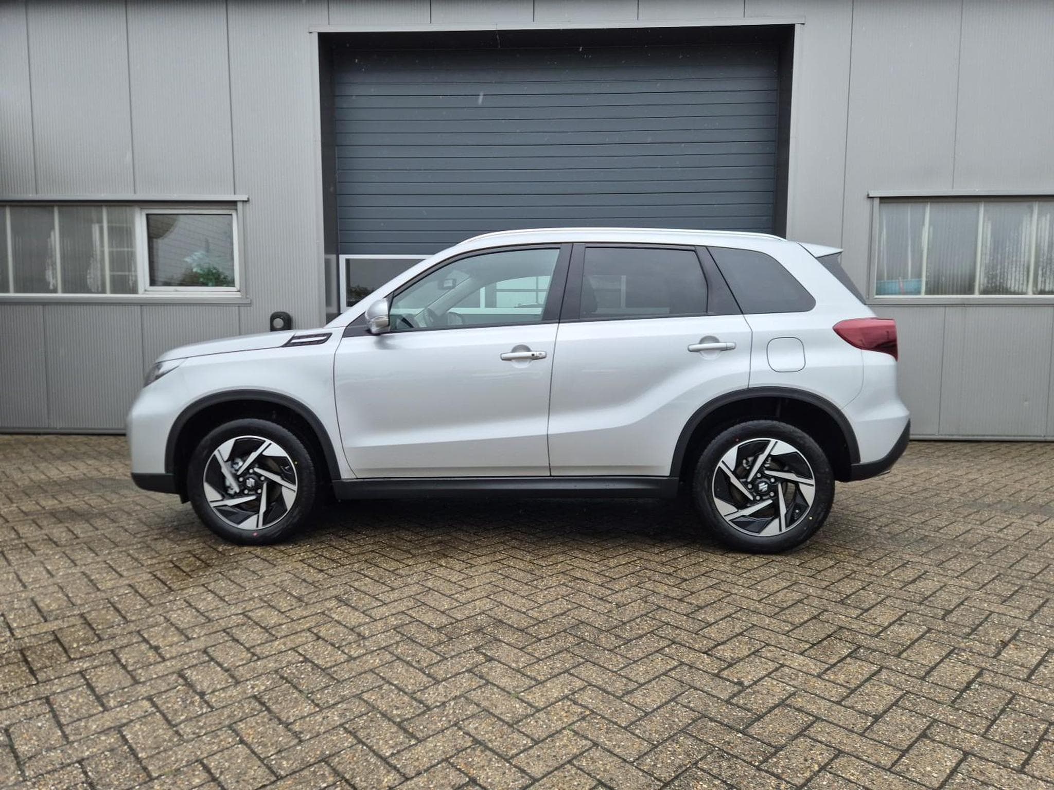 Suzuki Vitara Comfort+ (2026) - Foto 2