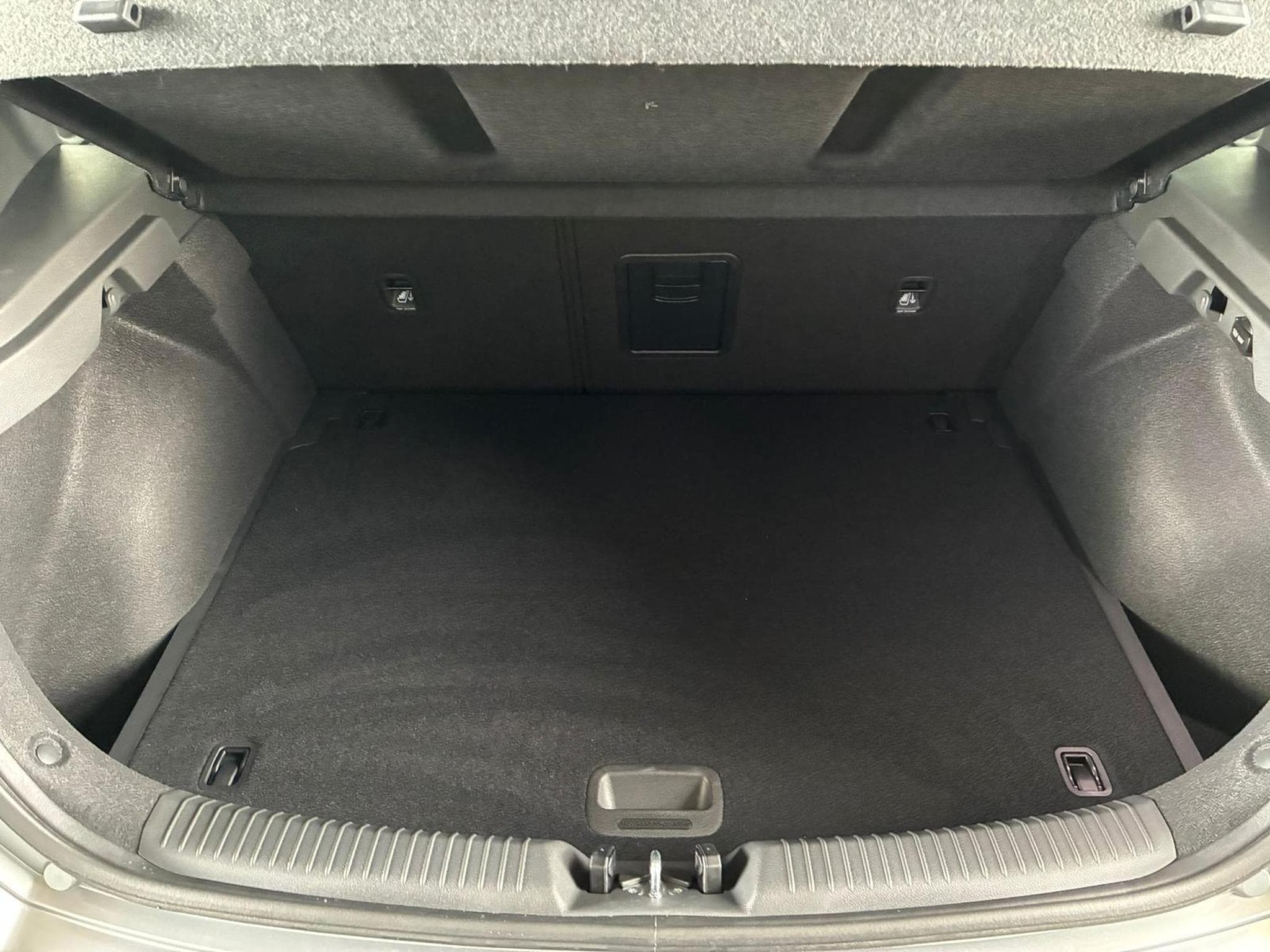 Hyundai i30 Comfort Plus (2025) - Photo 8