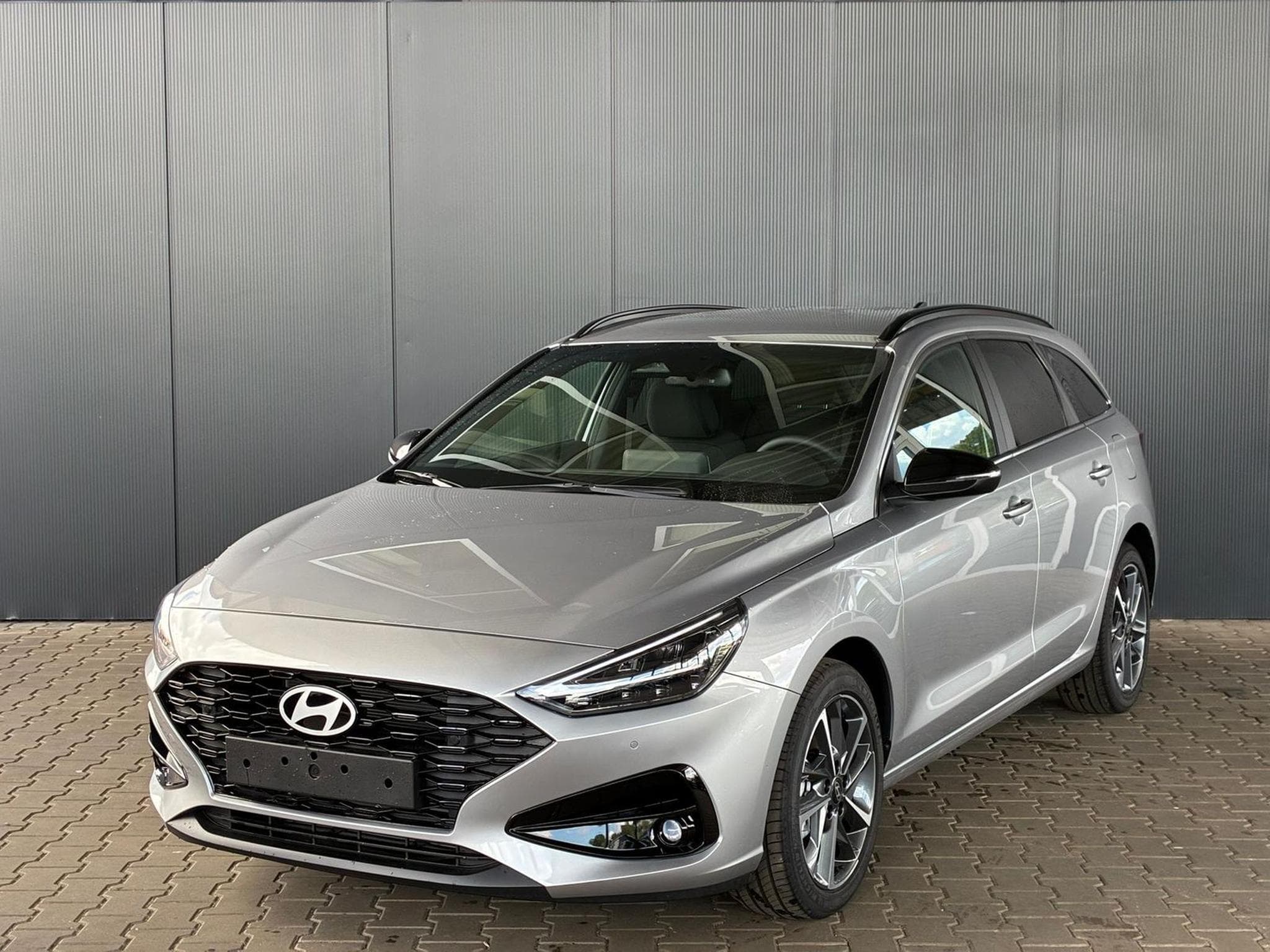 Hyundai i30 Comfort Plus (2025) - Photo 1