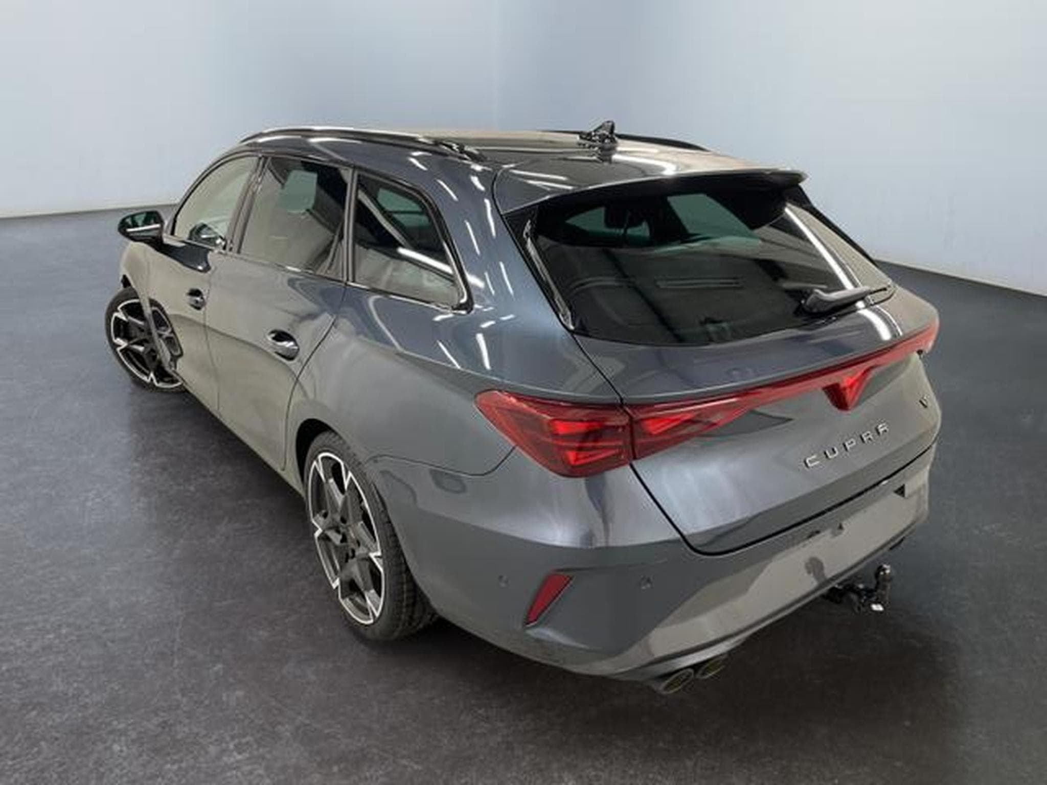 Cupra Leon VZ (2025) - Photo 5