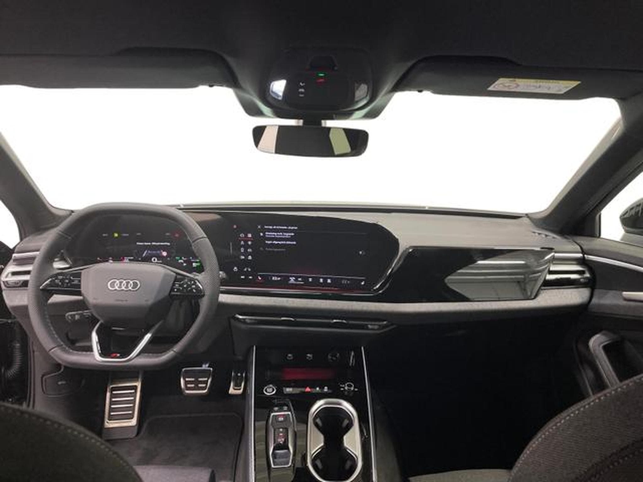 Audi A6 S-Line (2025) - Photo 13